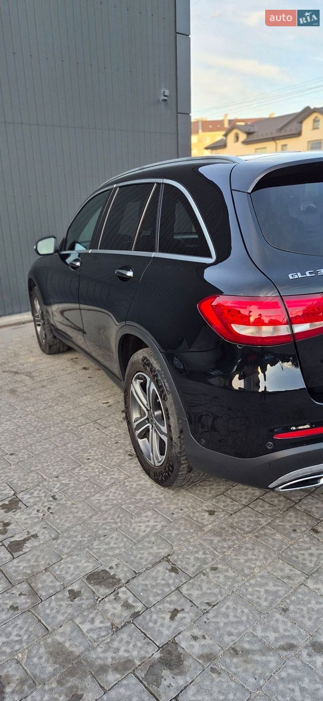 Mercedes-Benz GLC-Class 2018 VIN WDC0G4JB3JV070772 фото оголошення 11 з 63