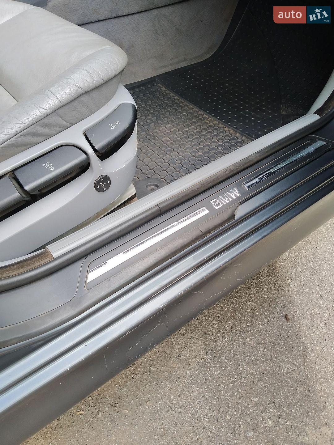 BMW 5 Series 2001 VIN WBADM71010GU49155 фото оголошення 50 з 75