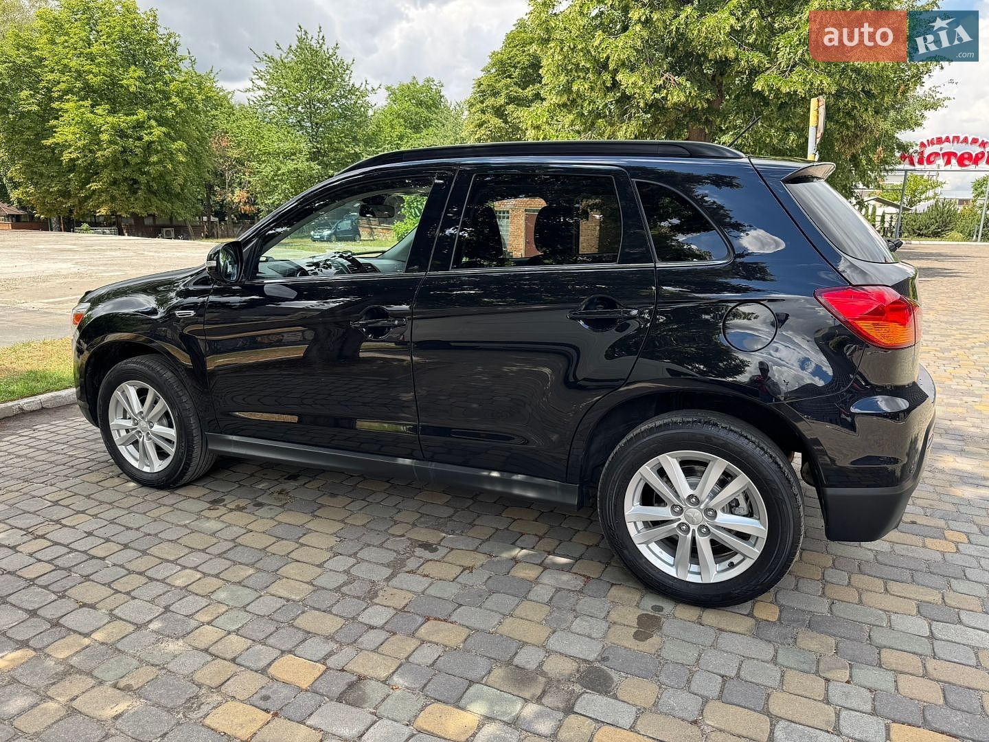 Mitsubishi ASX 2012 VIN JMBXNGA1WBZ025922 фото оголошення 6 з 34