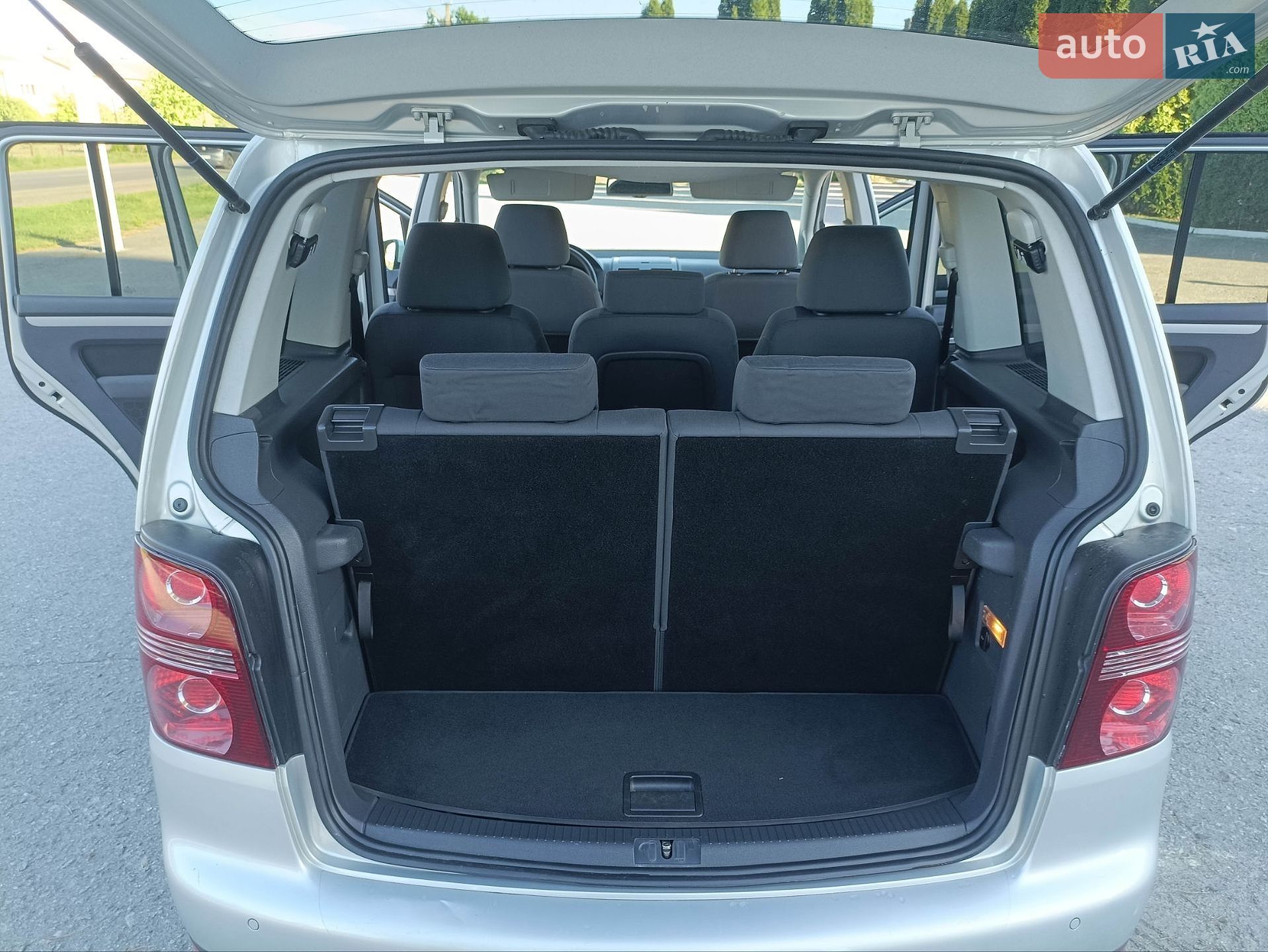 Volkswagen Touran 2009 VIN WVGZZZ1TZAW044247 фото оголошення 15 з 26