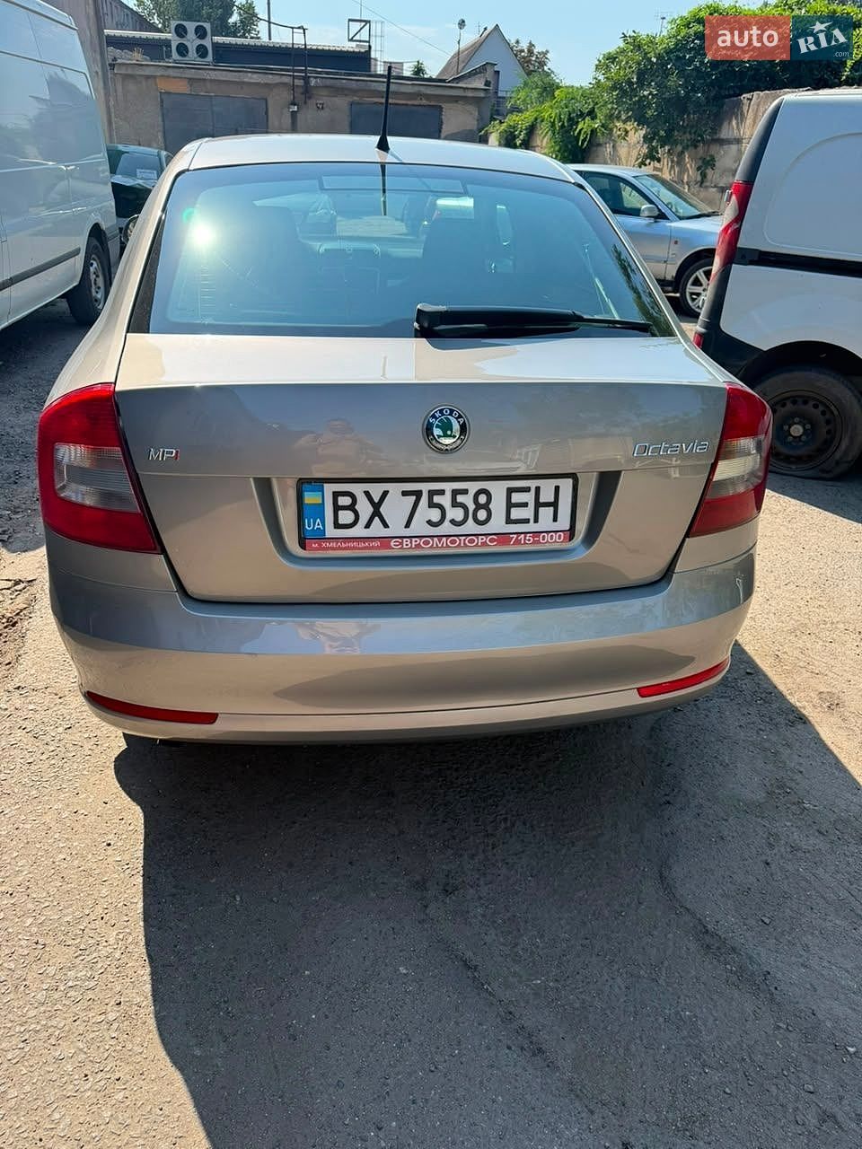 Skoda Octavia 2011 VIN TMBCA41Z1CB152120 фото оголошення 5 з 9