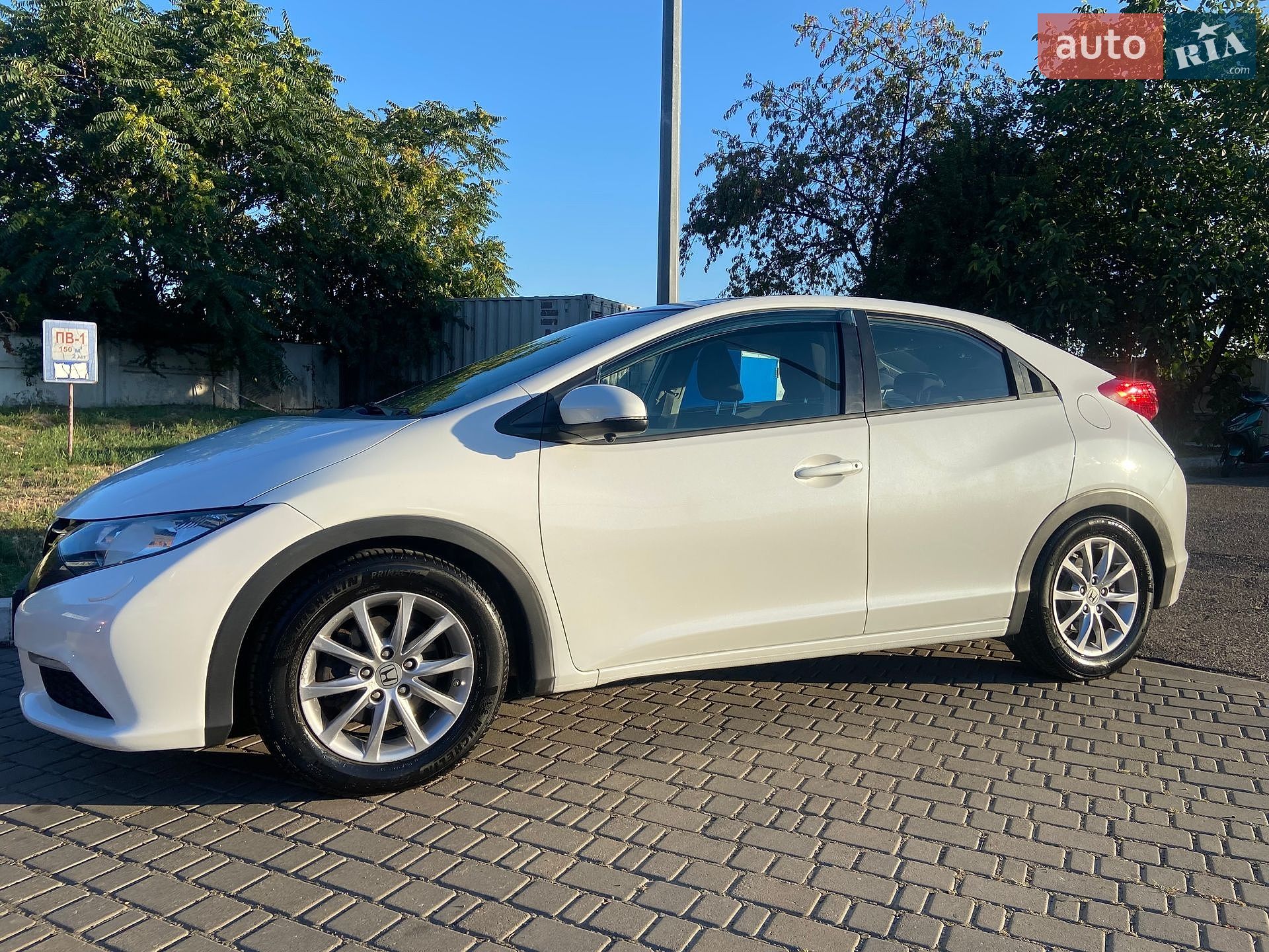 Honda Civic 2013 VIN SHHFK2840DU200331 фото оголошення 2 з 59