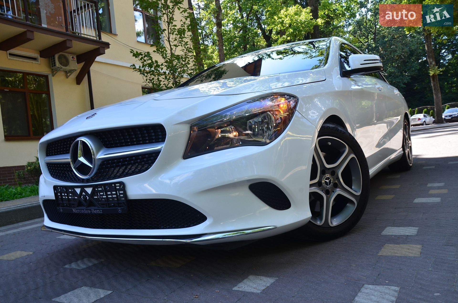 Mercedes-Benz CLA-Class 2018 VIN WDDSJ4EB6KN720762 фото оголошення 9 з 70