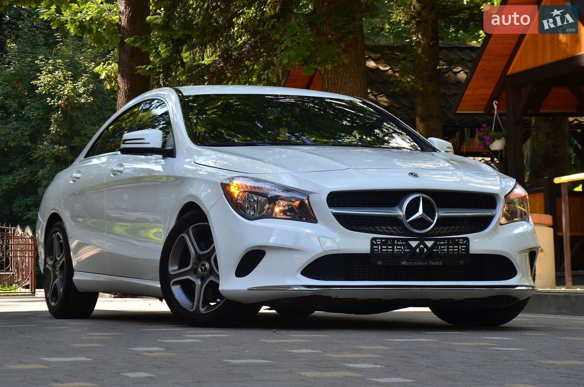 Mercedes-Benz CLA-Class 2018 VIN WDDSJ4EB6KN720762 фото оголошення 21 з 70