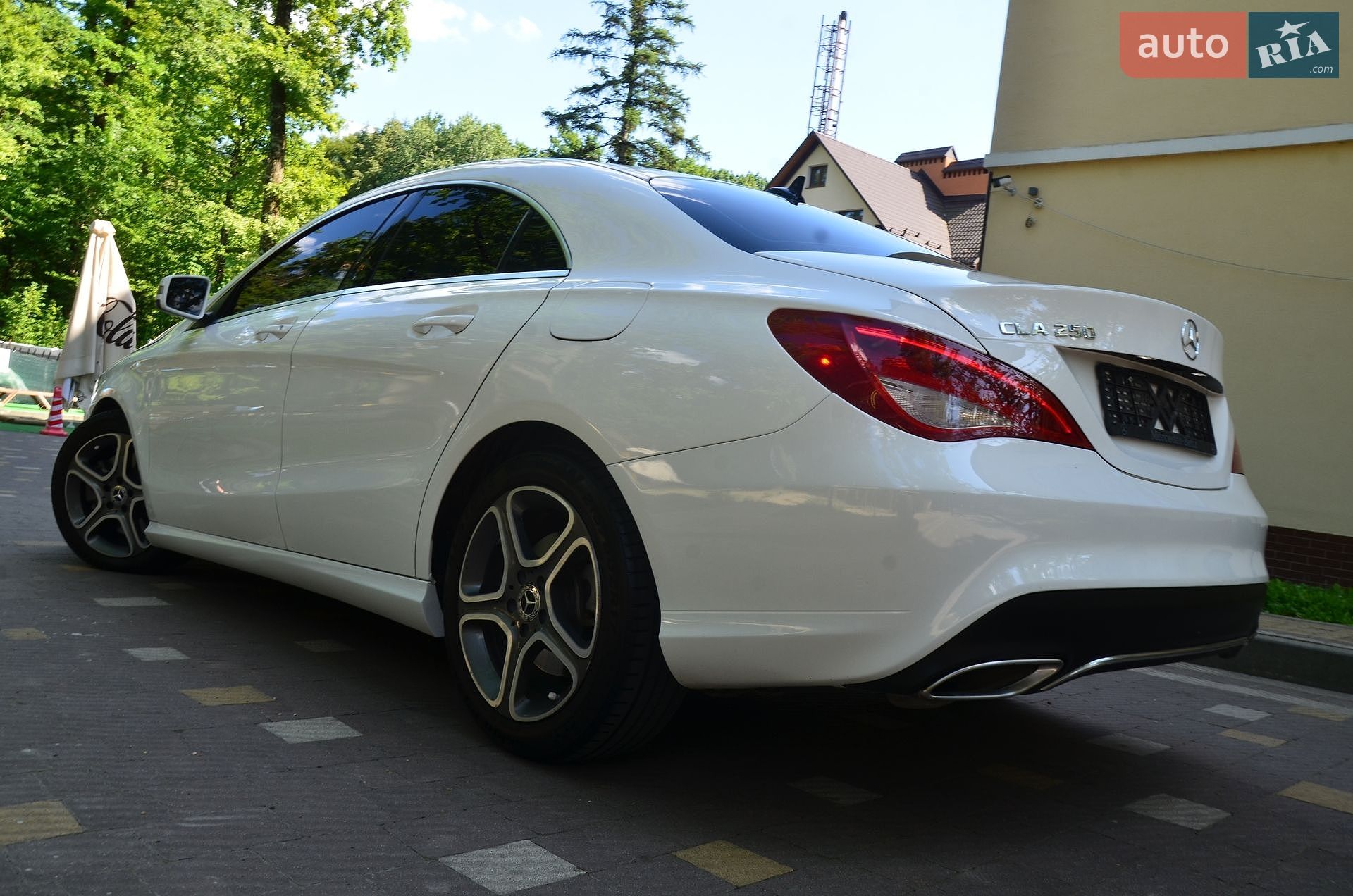 Mercedes-Benz CLA-Class 2018 VIN WDDSJ4EB6KN720762 фото оголошення 29 з 70