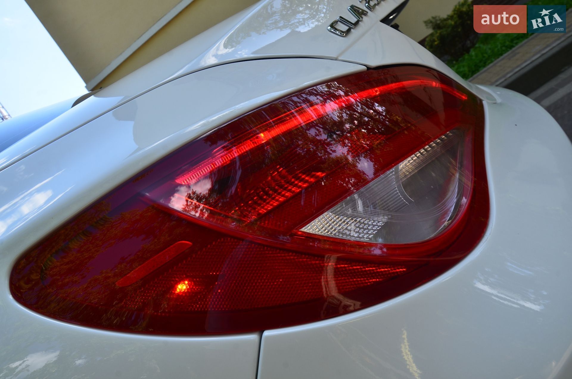 Mercedes-Benz CLA-Class 2018 VIN WDDSJ4EB6KN720762 фото оголошення 30 з 70