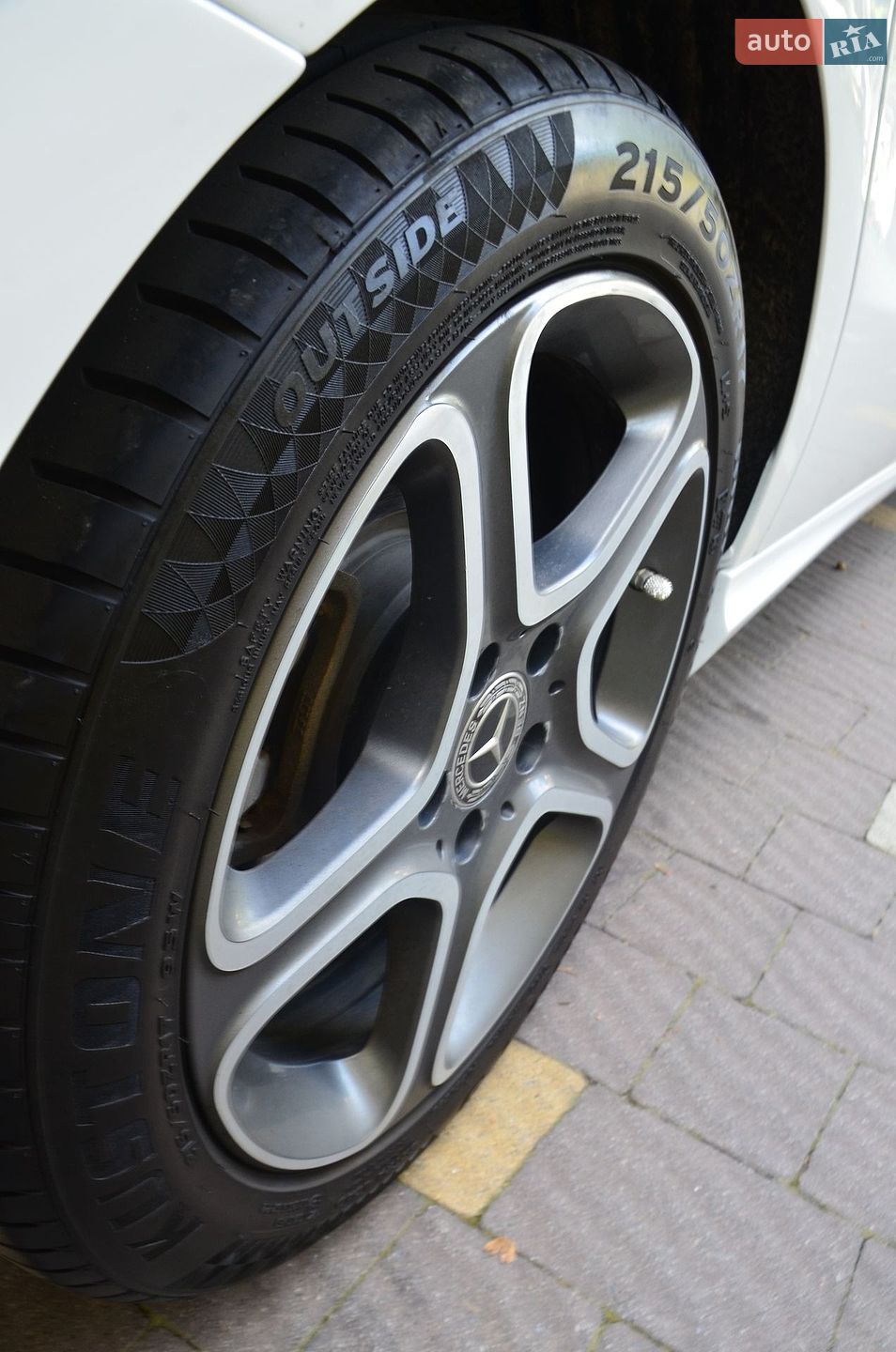 Mercedes-Benz CLA-Class 2018 VIN WDDSJ4EB6KN720762 фото оголошення 34 з 70