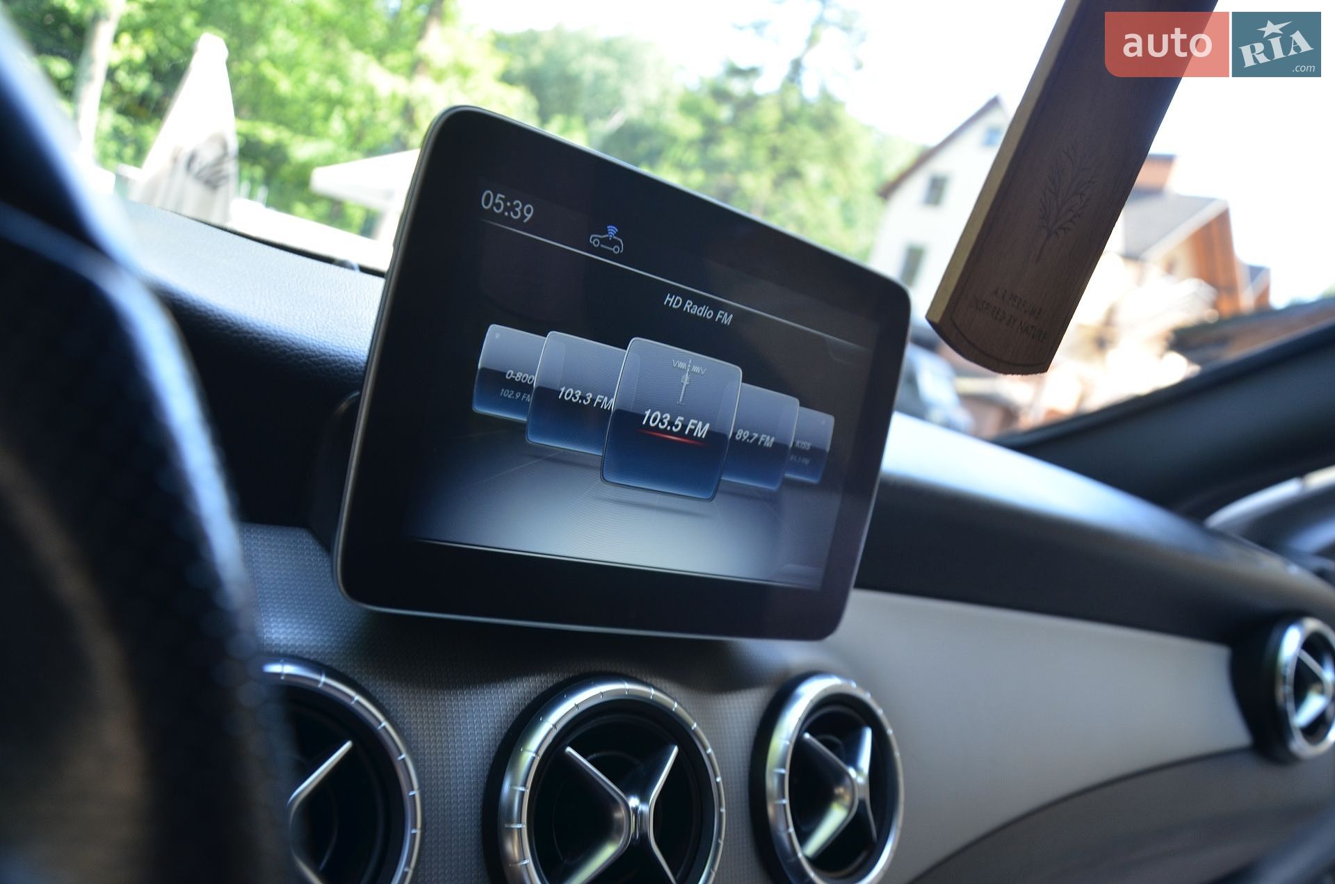 Mercedes-Benz CLA-Class 2018 VIN WDDSJ4EB6KN720762 фото оголошення 40 з 70