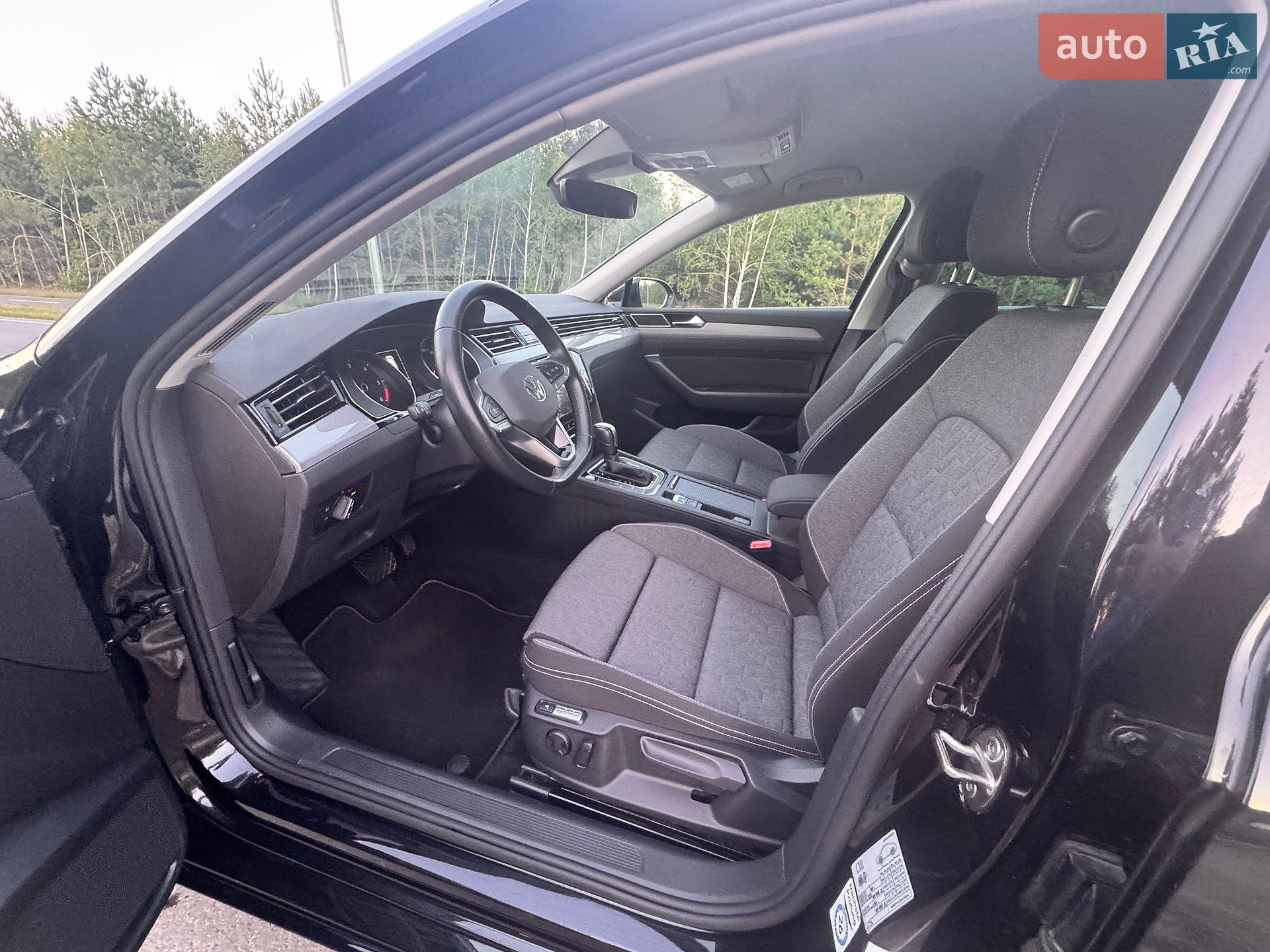 Volkswagen Passat 2022 VIN WVWZZZ3CZPE022350 фото оголошення 17 з 42