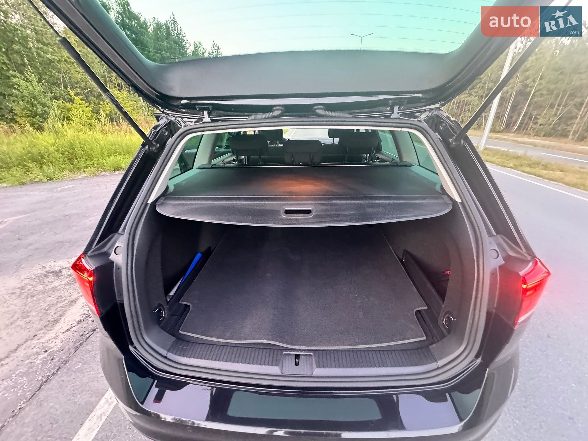 Volkswagen Passat 2022 VIN WVWZZZ3CZPE022350 фото оголошення 19 з 42