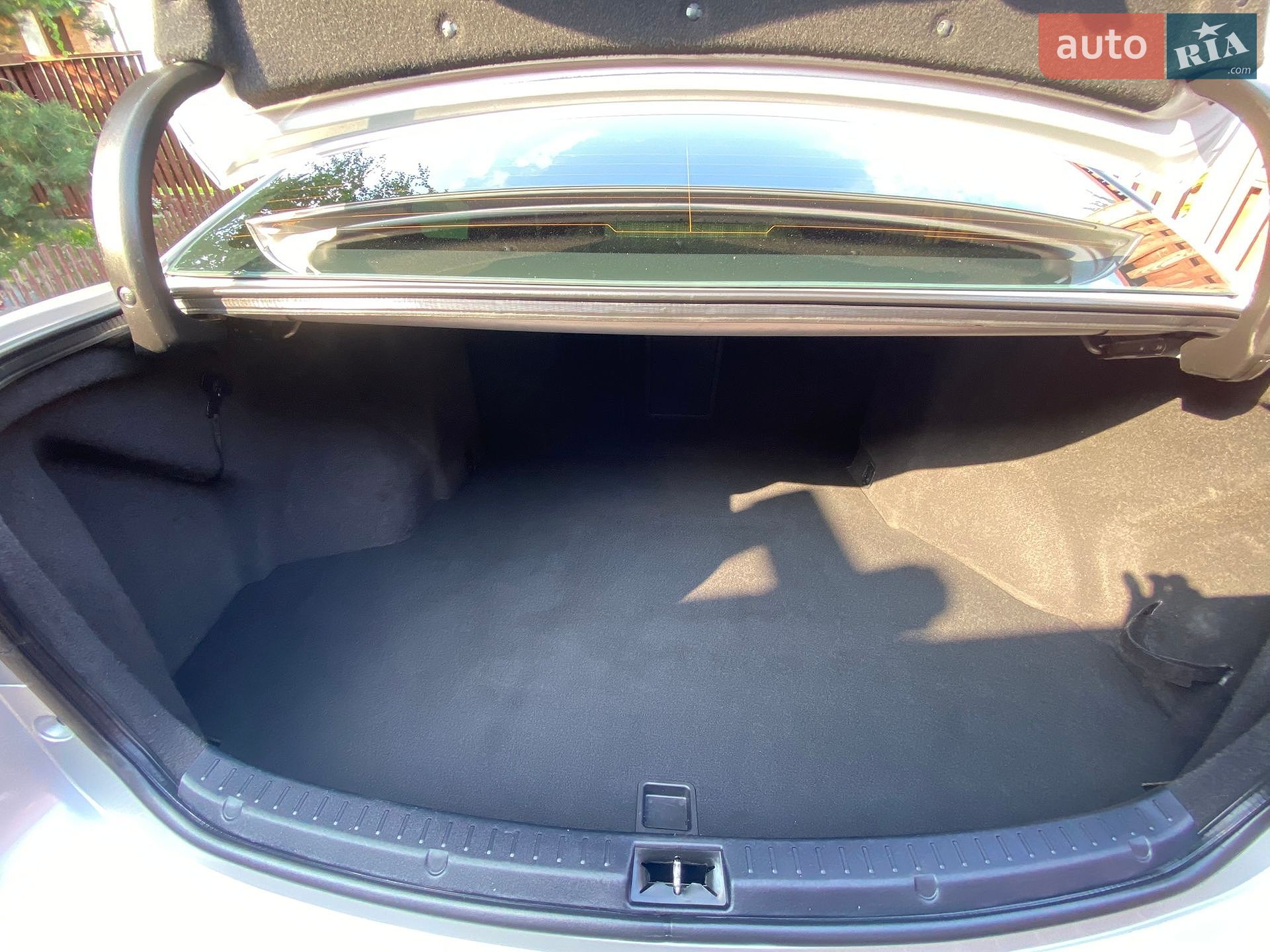 Toyota Avensis 2012 VIN SB1BG76L50E077596 фото оголошення 27 з 101