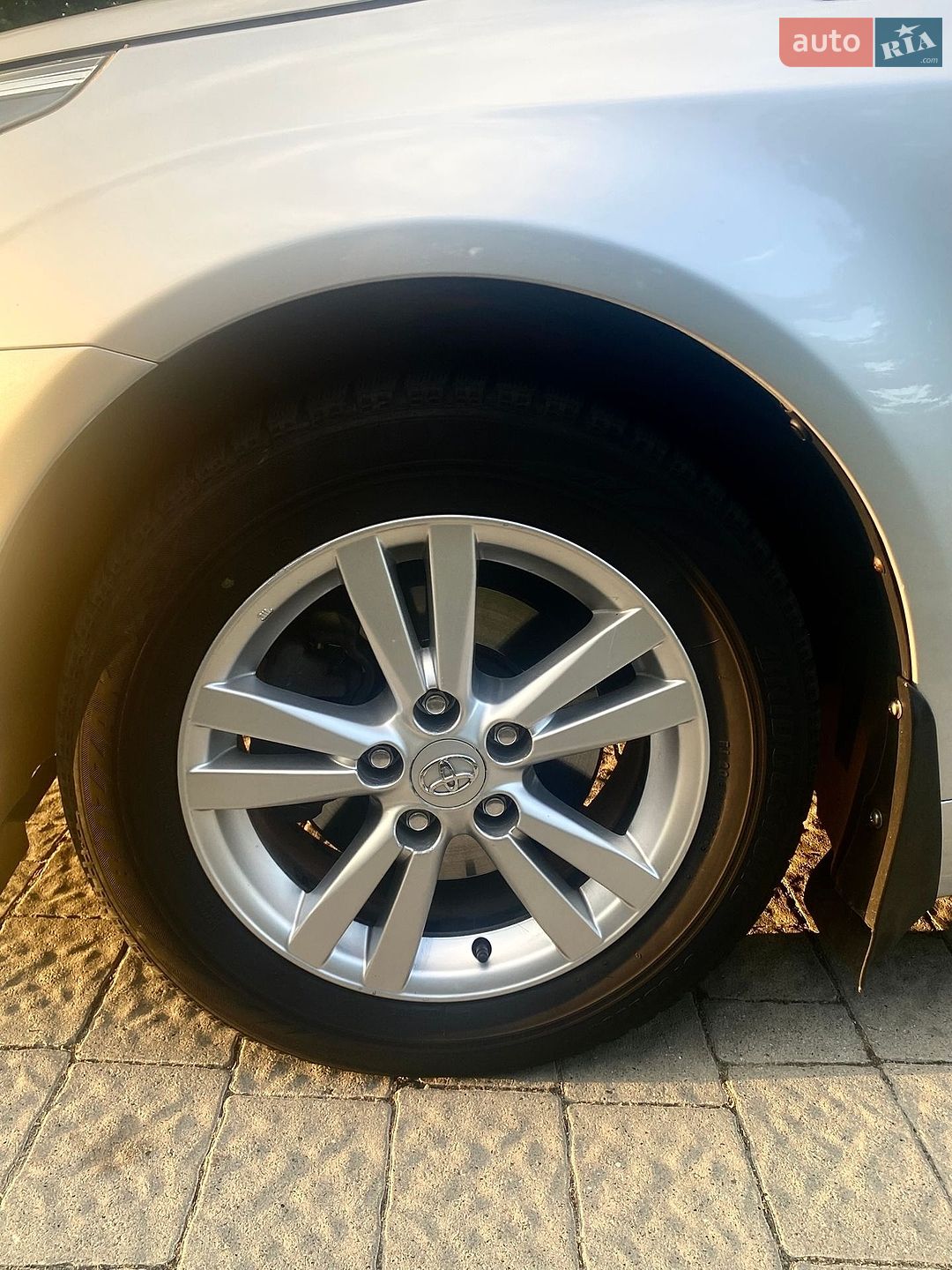 Toyota Avensis 2012 VIN SB1BG76L50E077596 фото оголошення 28 з 101
