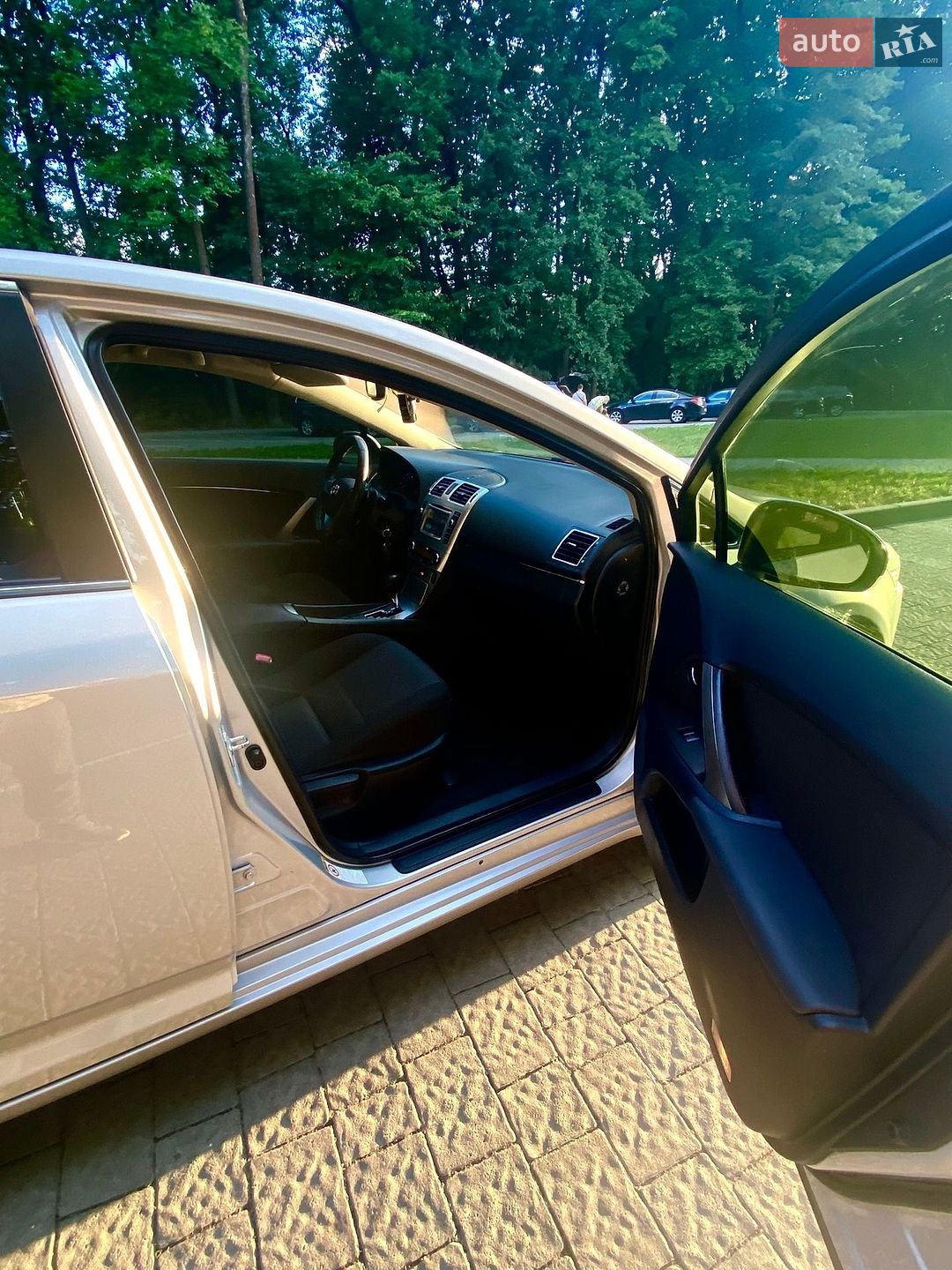 Toyota Avensis 2012 VIN SB1BG76L50E077596 фото оголошення 35 з 101