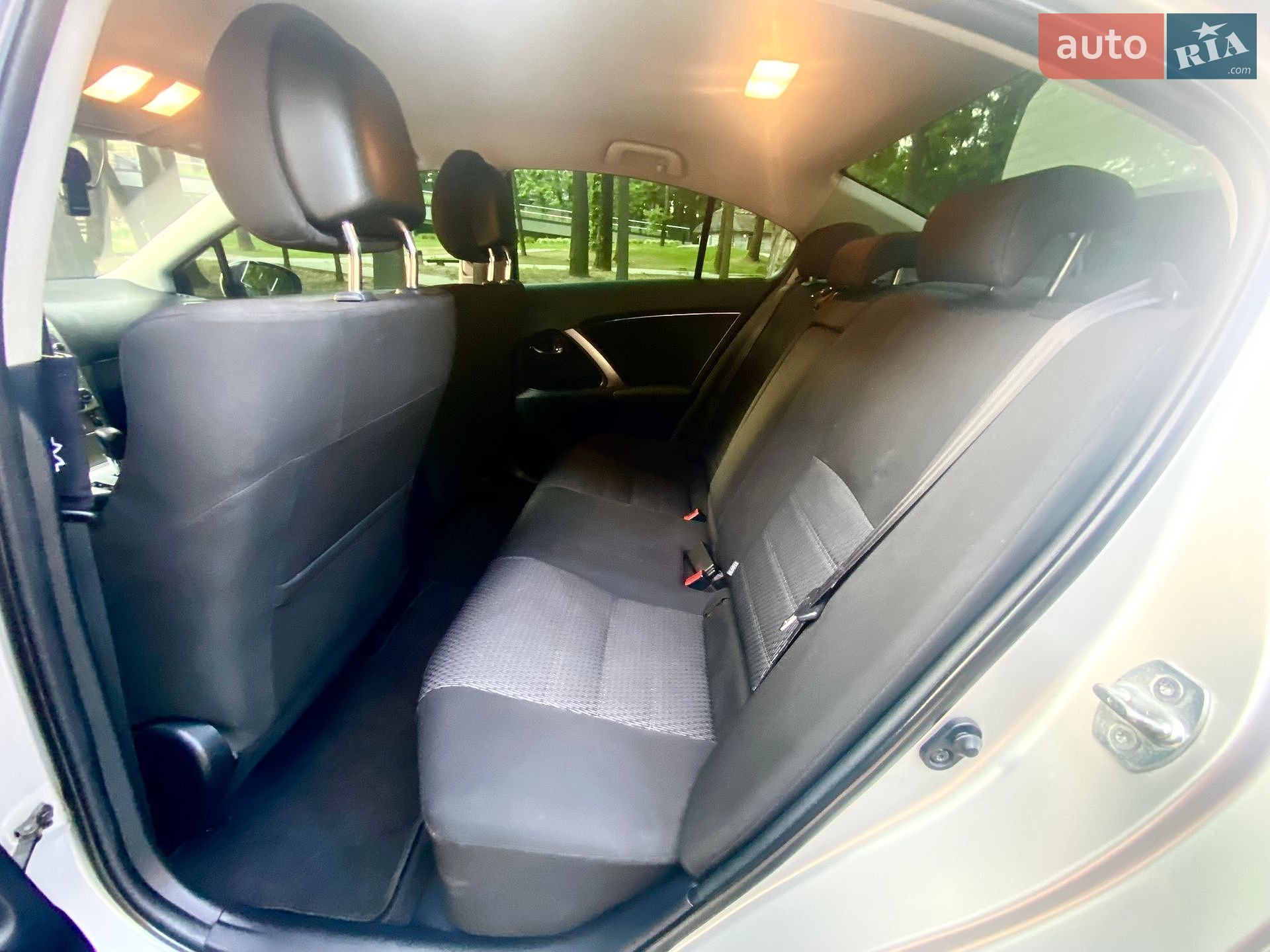 Toyota Avensis 2012 VIN SB1BG76L50E077596 фото оголошення 45 з 101