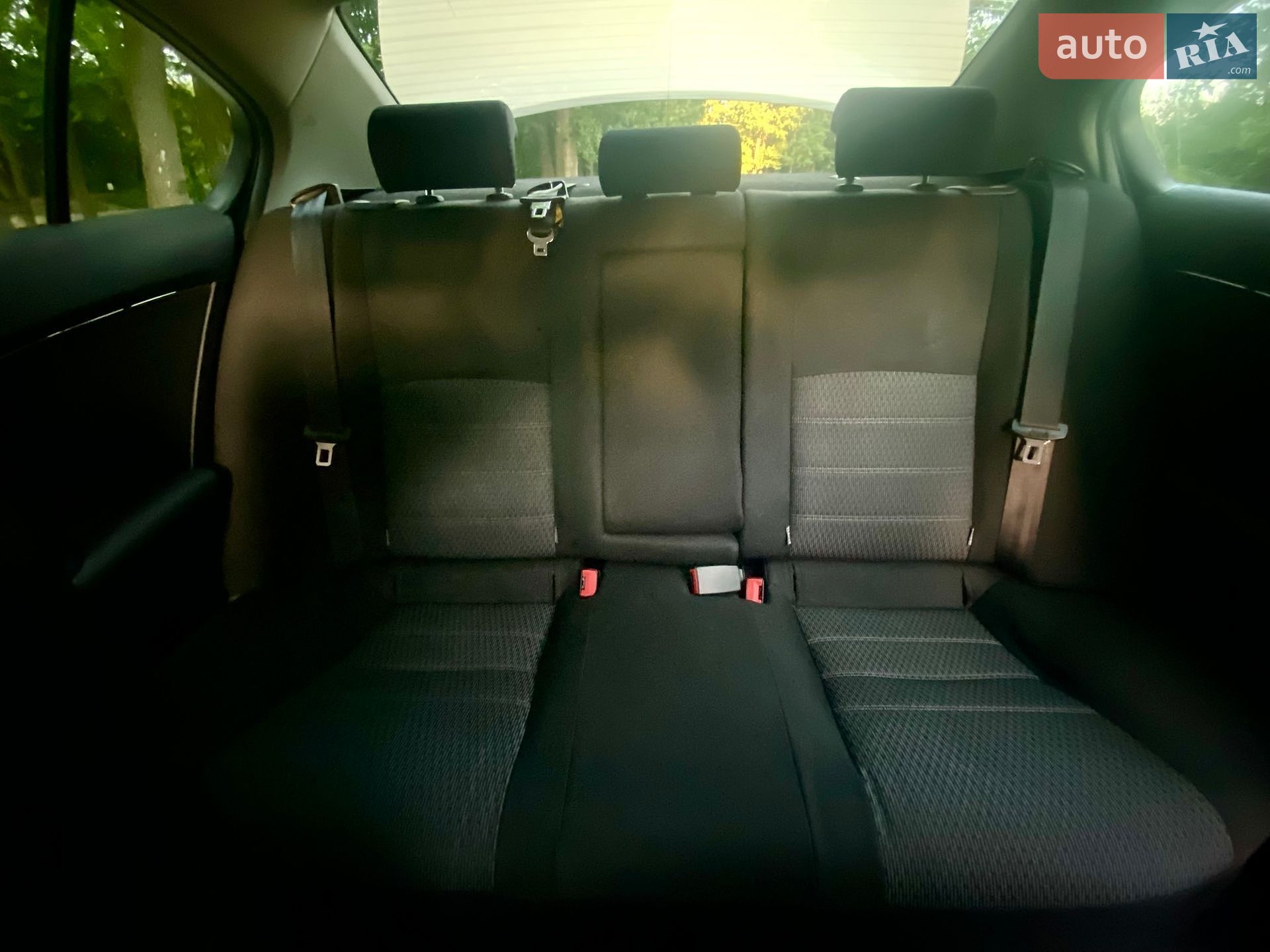 Toyota Avensis 2012 VIN SB1BG76L50E077596 фото оголошення 47 з 101