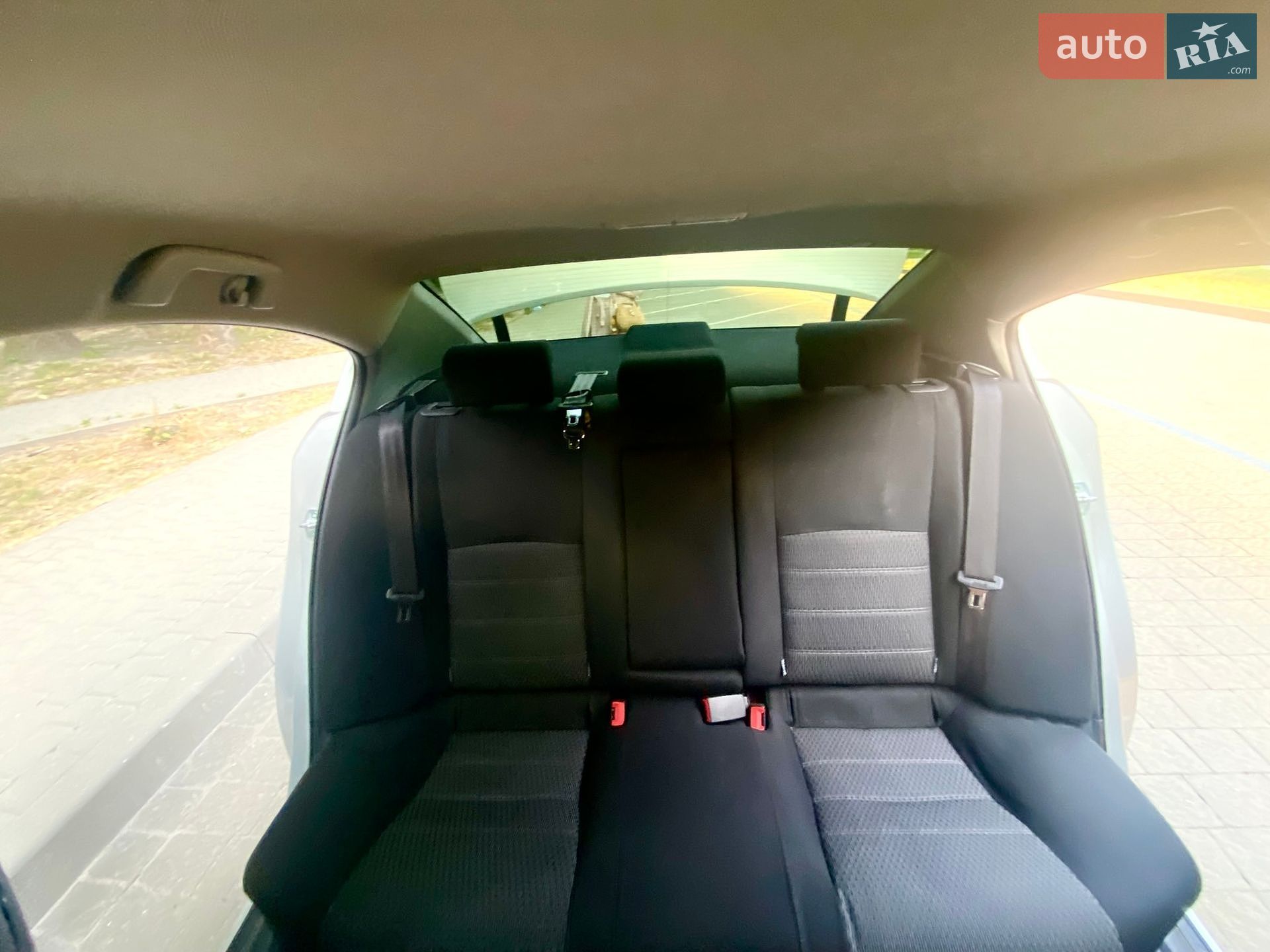 Toyota Avensis 2012 VIN SB1BG76L50E077596 фото оголошення 50 з 101