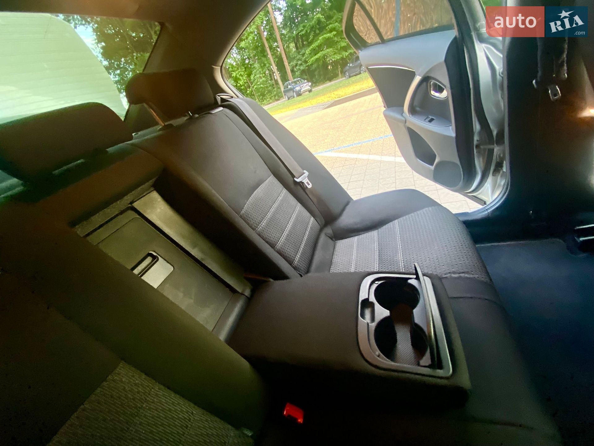 Toyota Avensis 2012 VIN SB1BG76L50E077596 фото оголошення 52 з 101