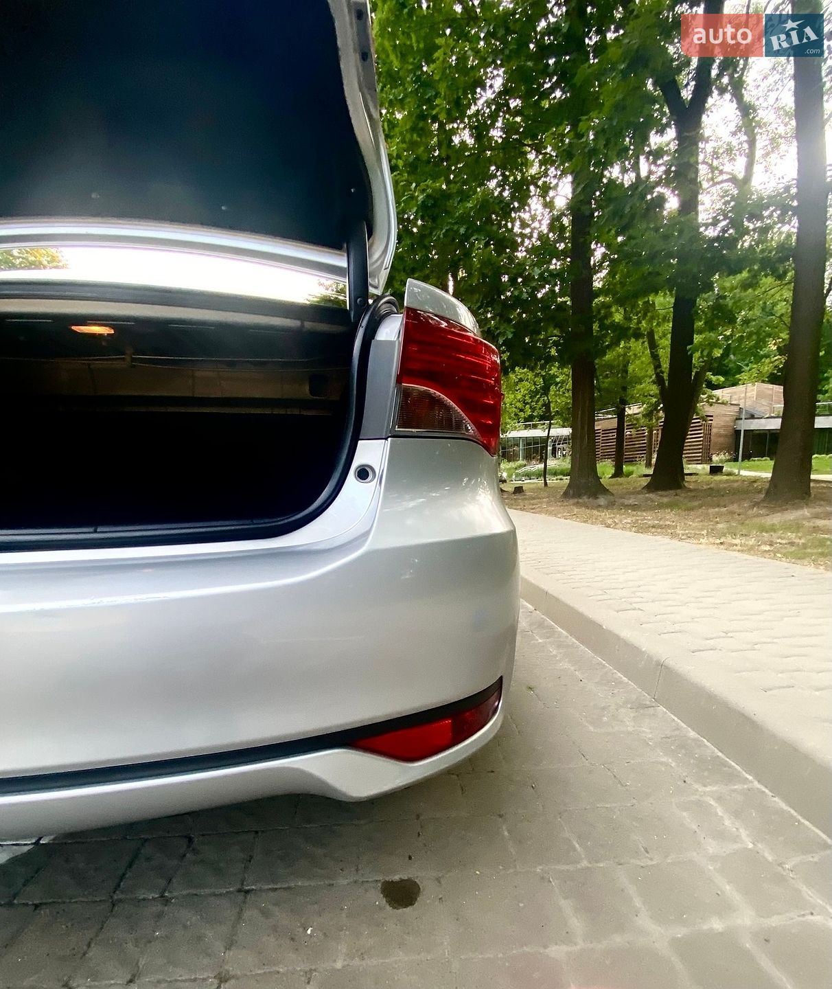 Toyota Avensis 2012 VIN SB1BG76L50E077596 фото оголошення 60 з 101