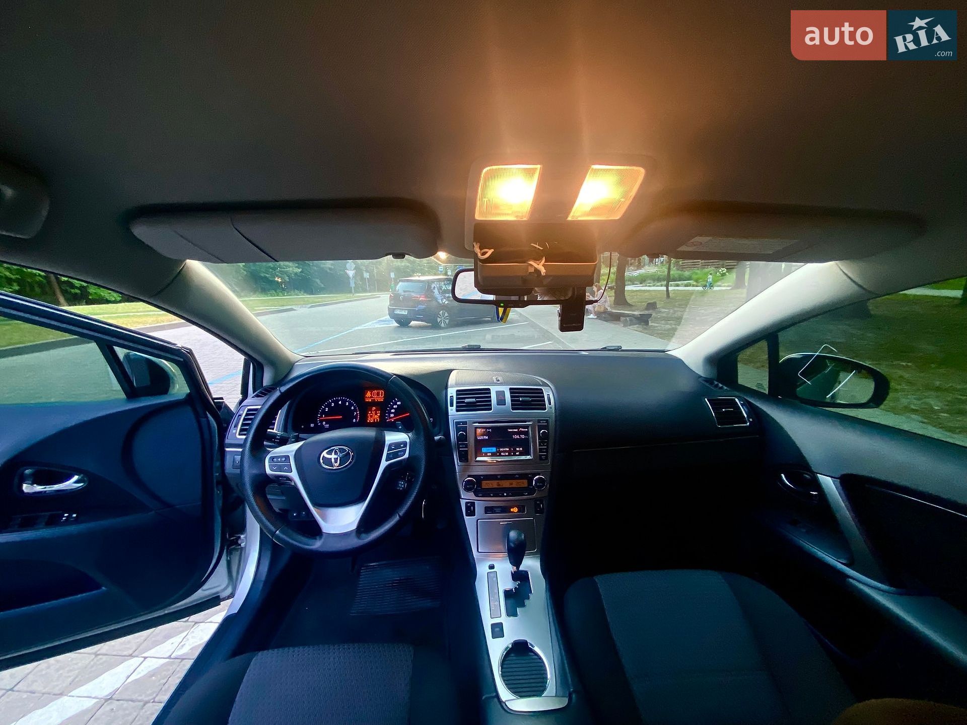 Toyota Avensis 2012 VIN SB1BG76L50E077596 фото оголошення 70 з 101