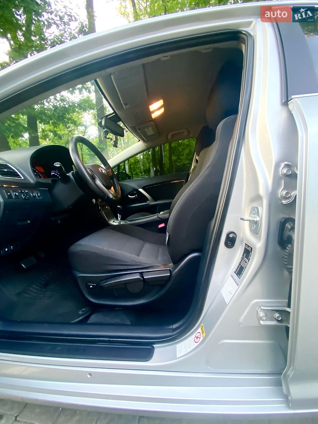 Toyota Avensis 2012 VIN SB1BG76L50E077596 фото оголошення 73 з 101