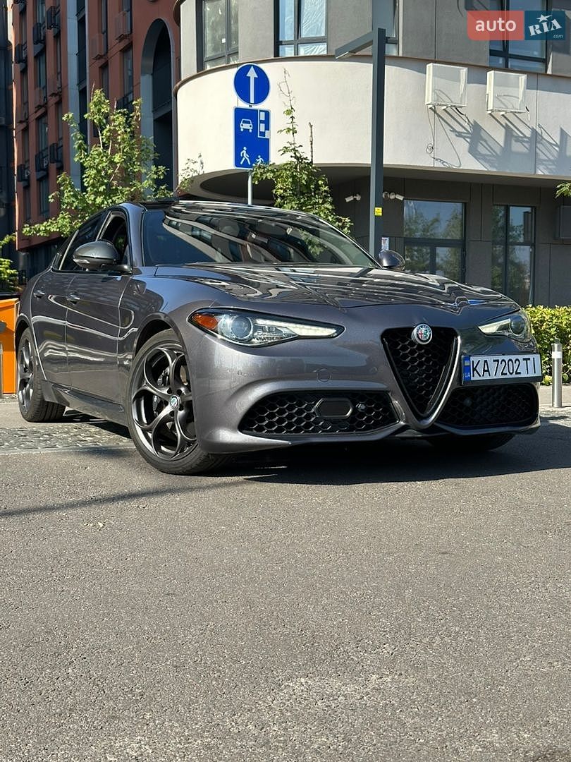 Alfa Romeo Giulia 2018 VIN ZARFAEEN2J7596977 фото оголошення 24 з 32