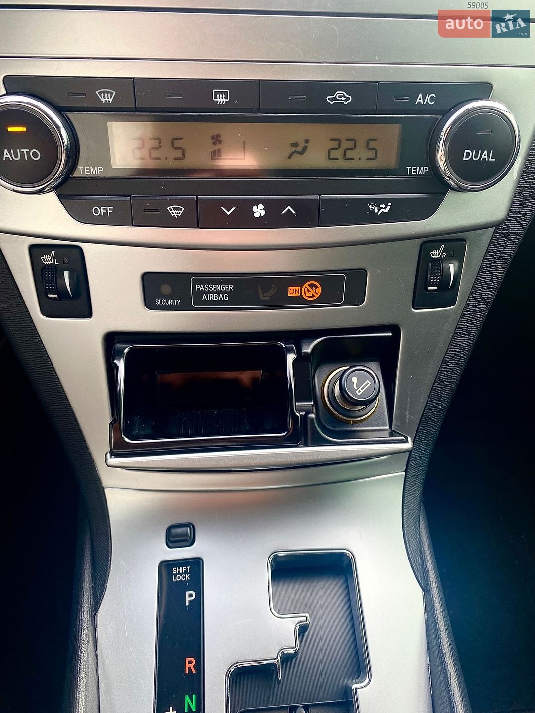 Toyota Avensis 2012 VIN SB1BG76L50E077596 фото оголошення 88 з 101