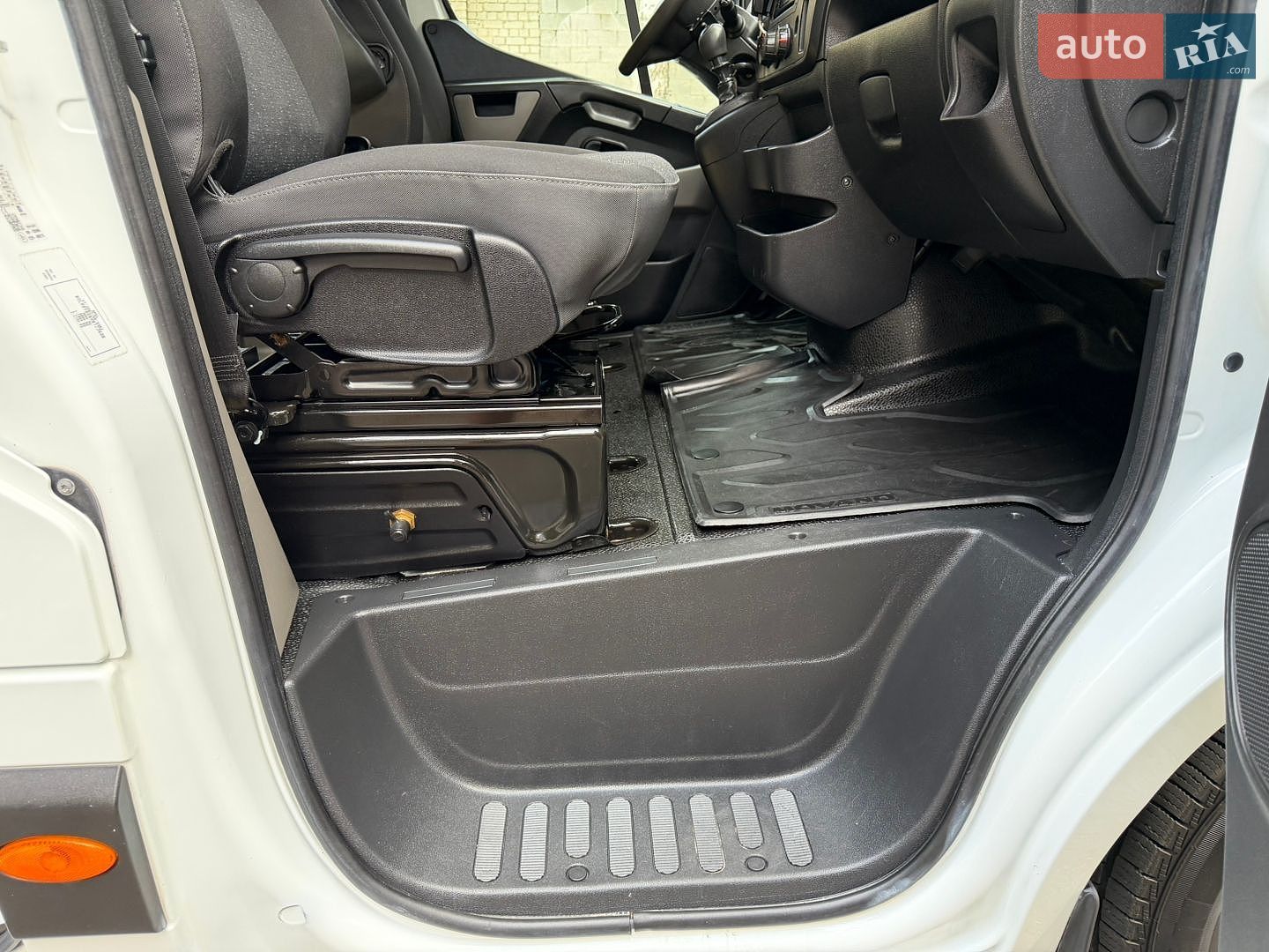 Opel Movano 2016 VIN W0LMRY60XHB123638 фото оголошення 27 з 51