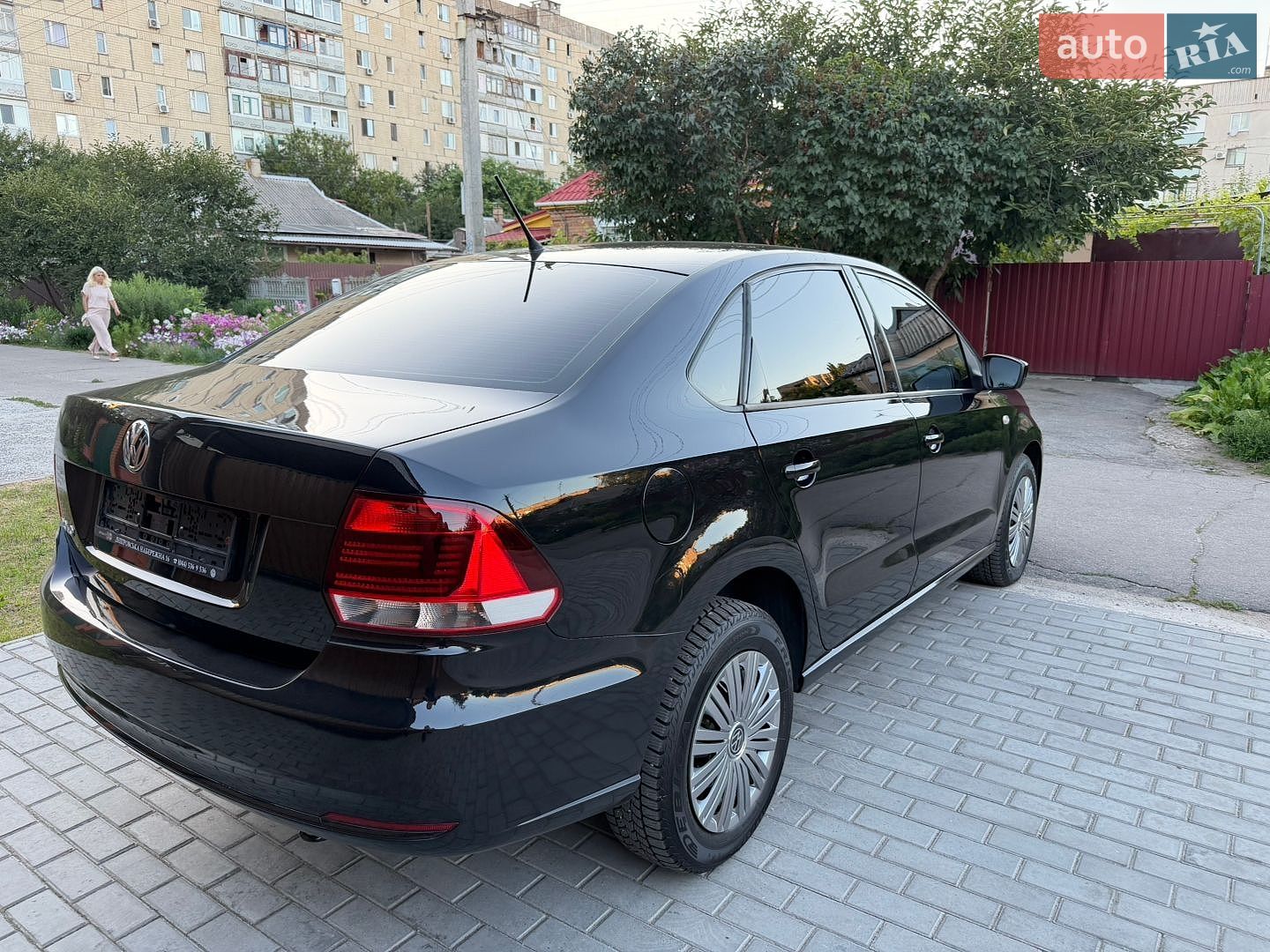 Volkswagen Polo 2016 VIN XW8ZZZ61ZGG038828 фото оголошення 6 з 27