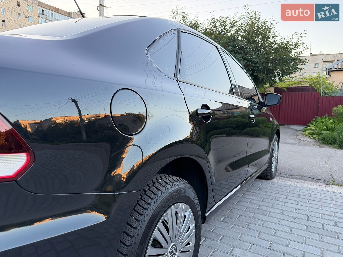 Volkswagen Polo 2016 VIN XW8ZZZ61ZGG038828 фото оголошення 26 з 27