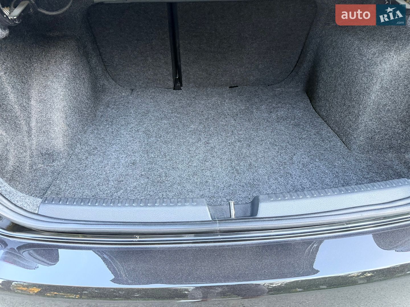Volkswagen Polo 2016 VIN XW8ZZZ61ZGG038828 фото оголошення 24 з 27