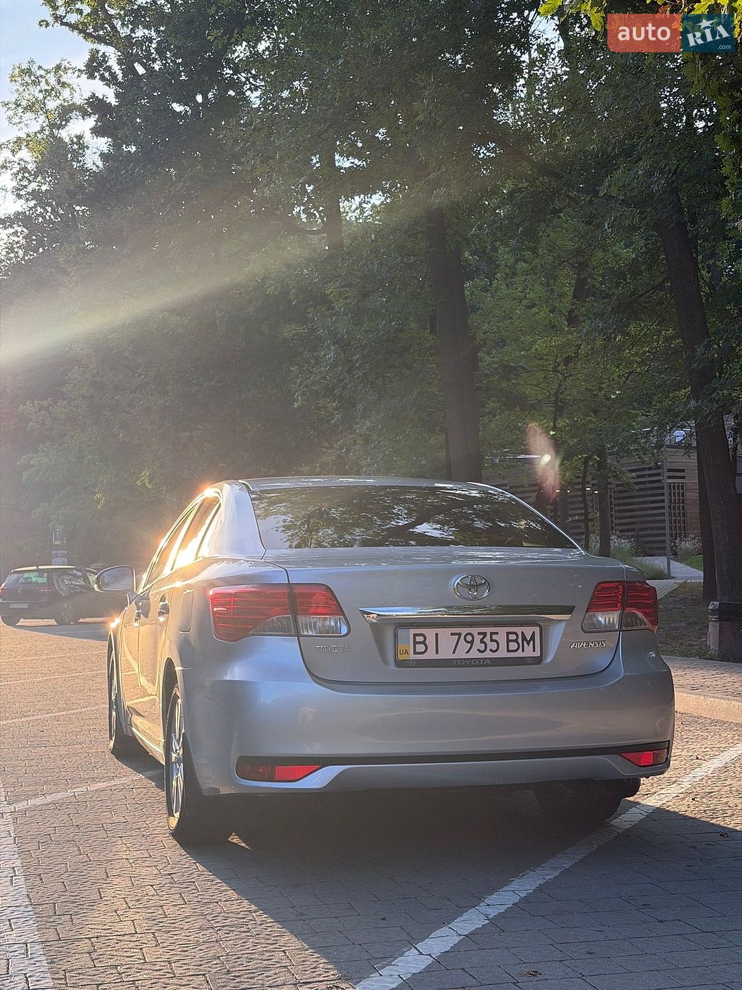 Toyota Avensis 2012 VIN SB1BG76L50E077596 фото оголошення 13 з 101