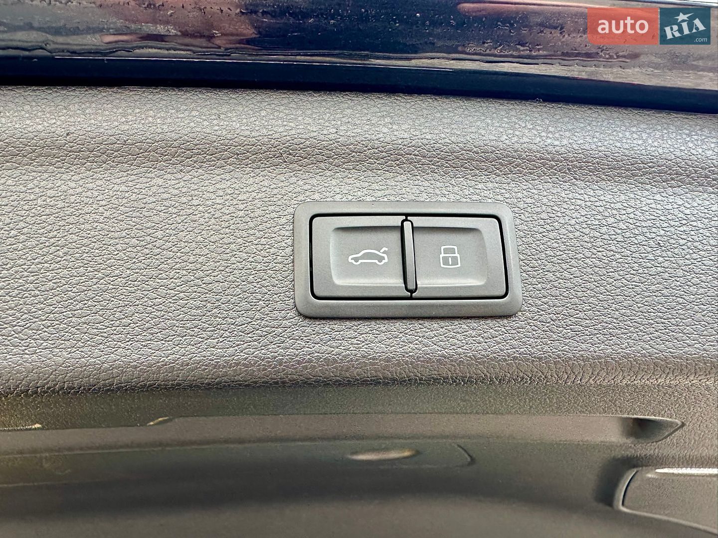 Audi Q3 2019 VIN WA1DECF33L1028387 фото оголошення 21 з 22
