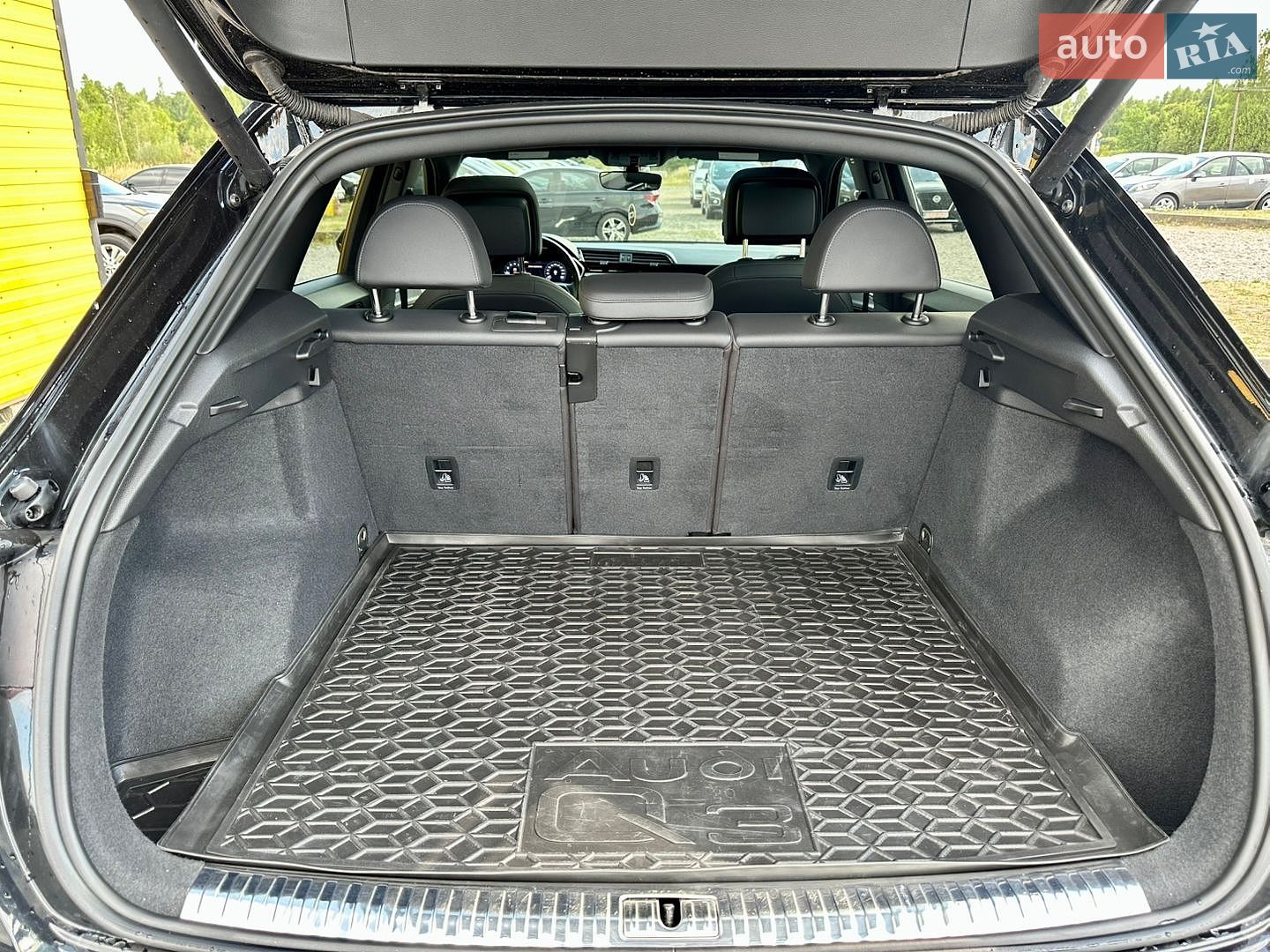 Audi Q3 2019 VIN WA1DECF33L1028387 фото оголошення 20 з 22