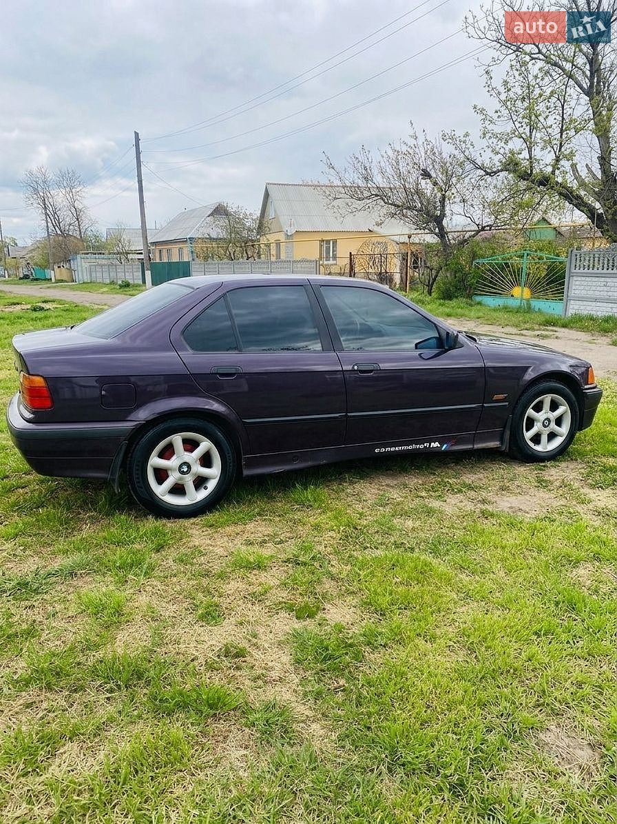 BMW 3 Series 1995 VIN WBACA91090KA10110 фото оголошення 8 з 16