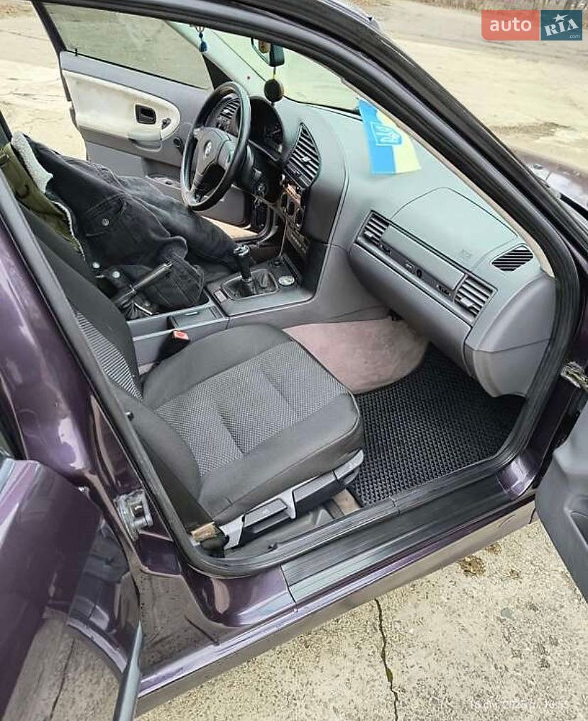 BMW 3 Series 1995 VIN WBACA91090KA10110 фото оголошення 16 з 16