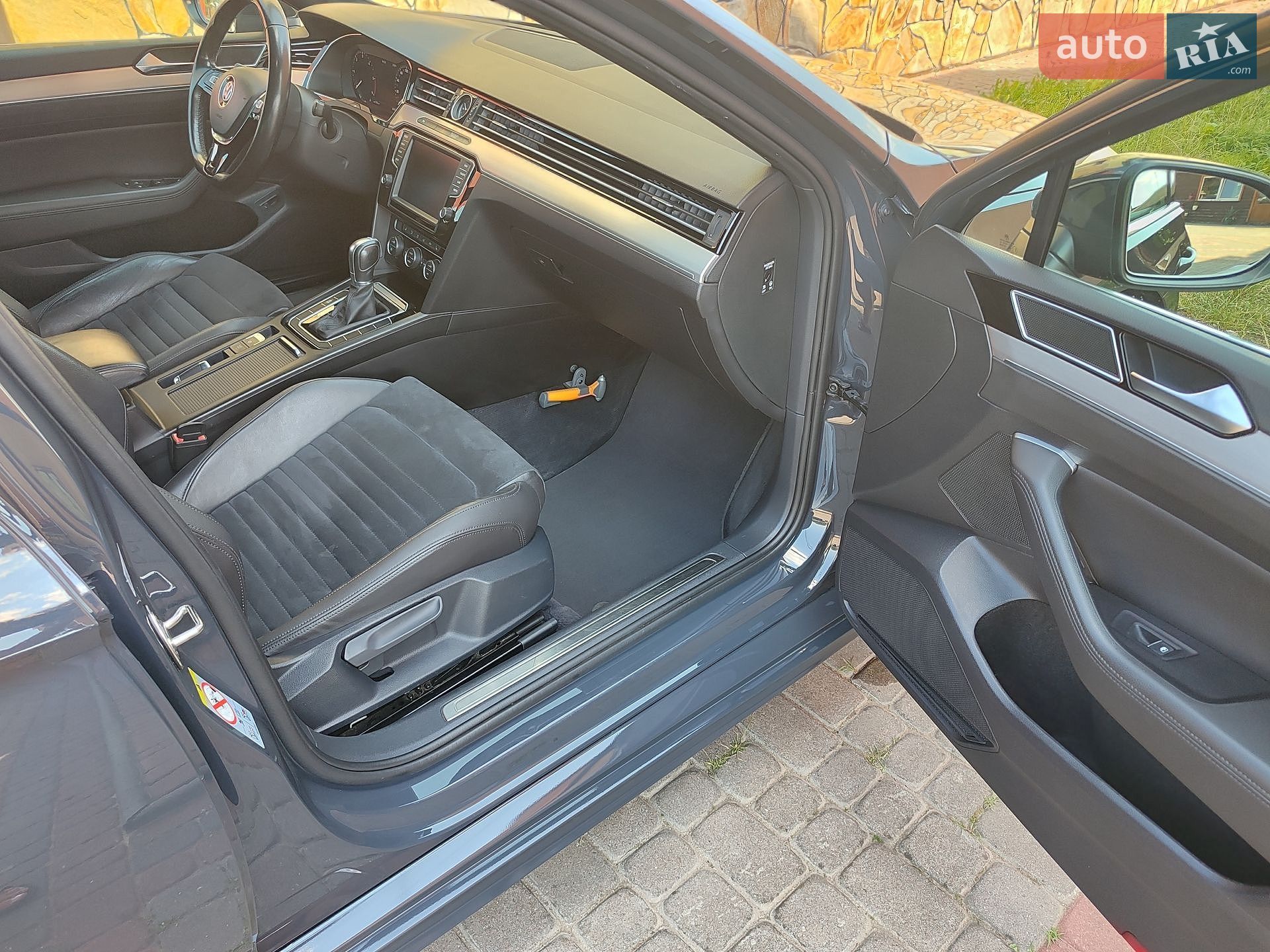 Volkswagen Passat 2017 VIN WVWZZZ3CZHE200267 фото оголошення 18 з 31