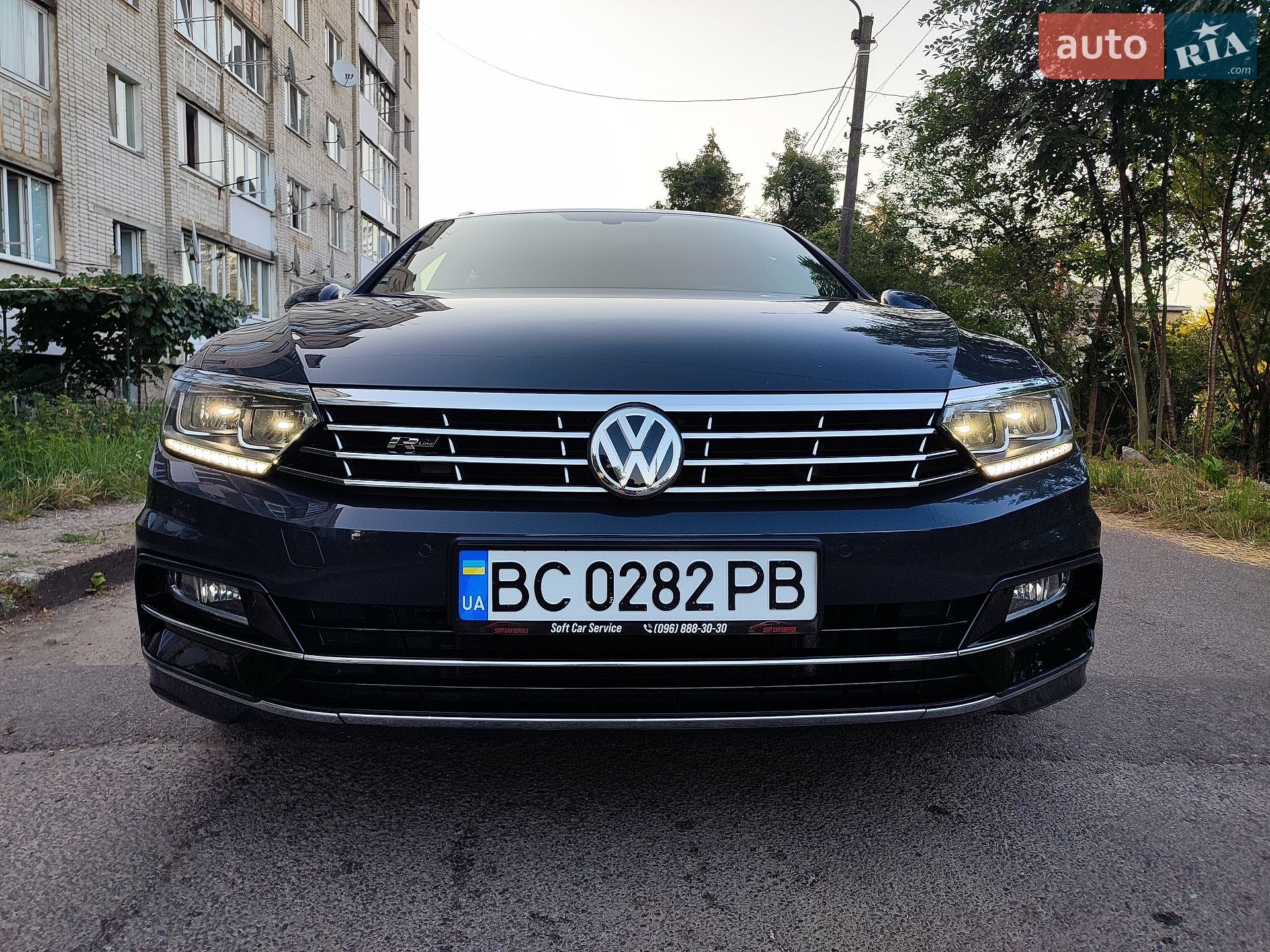 Volkswagen Passat 2017 VIN WVWZZZ3CZHE200267 фото оголошення 4 з 31