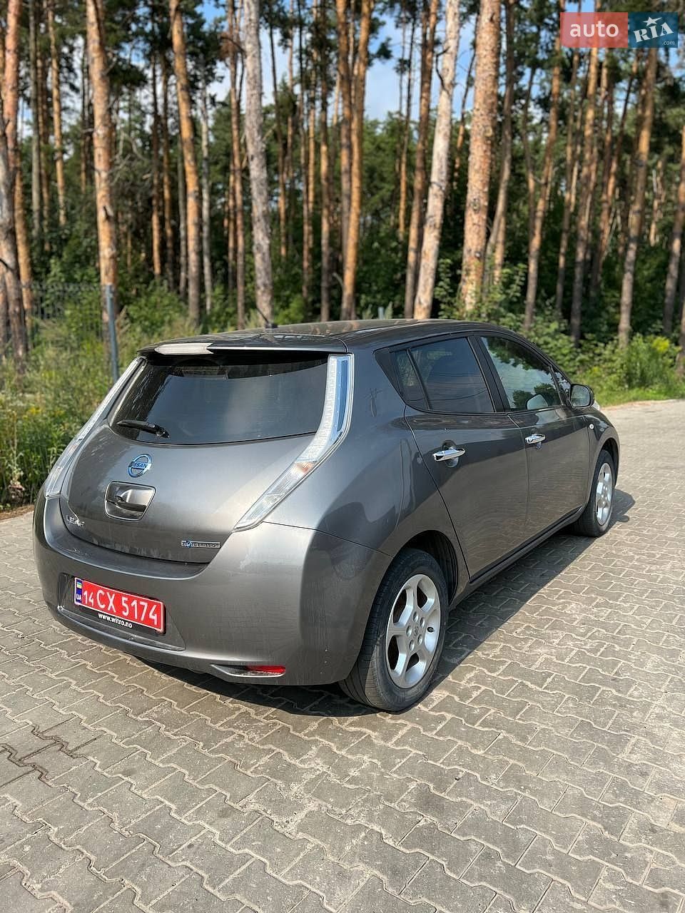 Nissan Leaf 2015 VIN SJNFAAZE0U6031350 фото оголошення 4 з 12