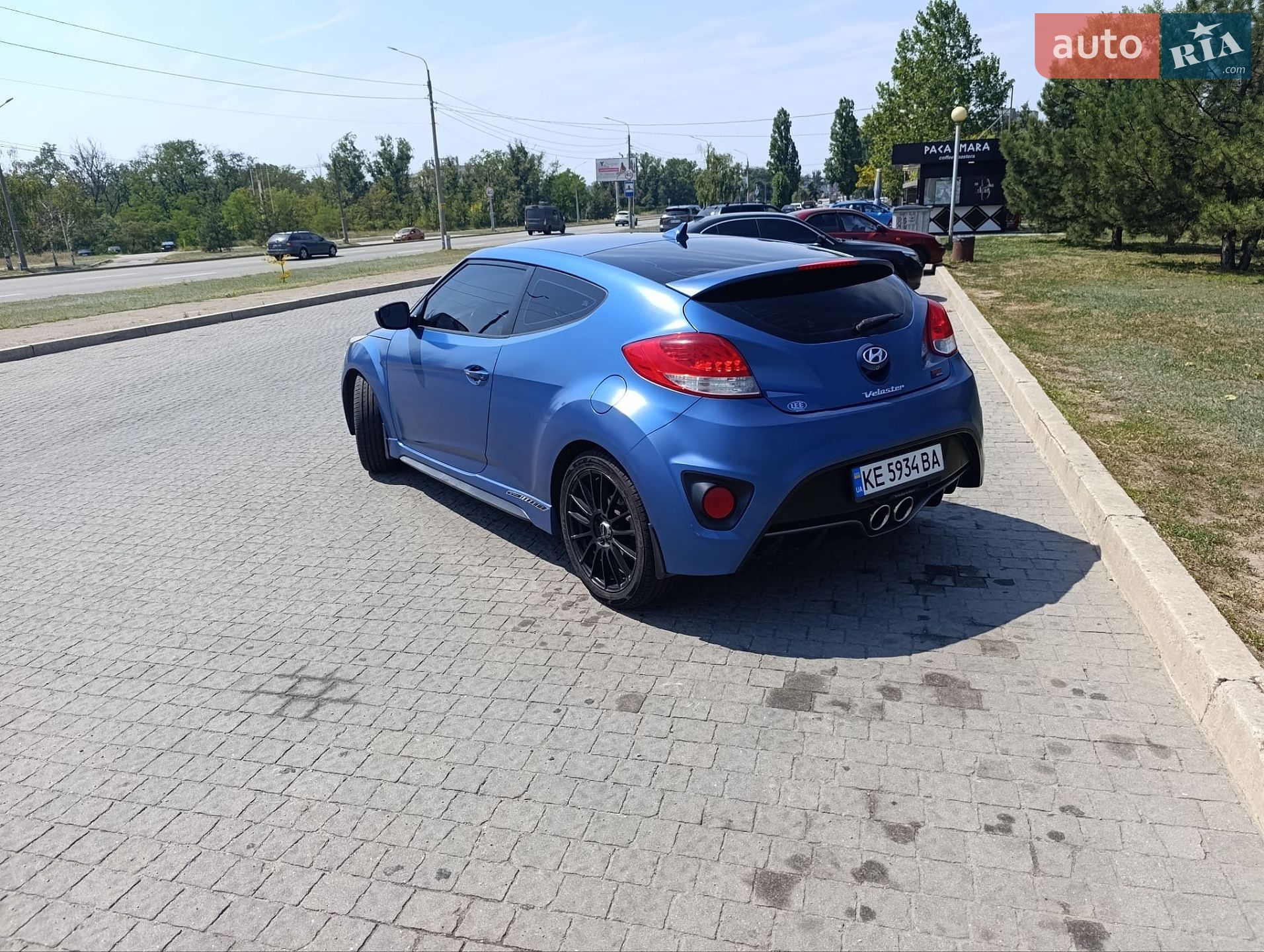 Hyundai Veloster 2015 VIN KMHTC6AE2GU255779 фото оголошення 4 з 17