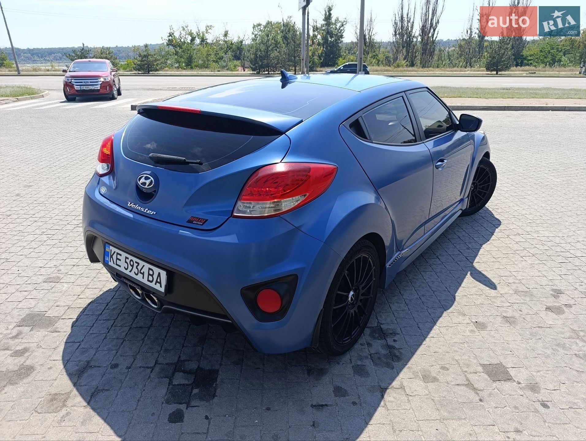 Hyundai Veloster 2015 VIN KMHTC6AE2GU255779 фото оголошення 3 з 17