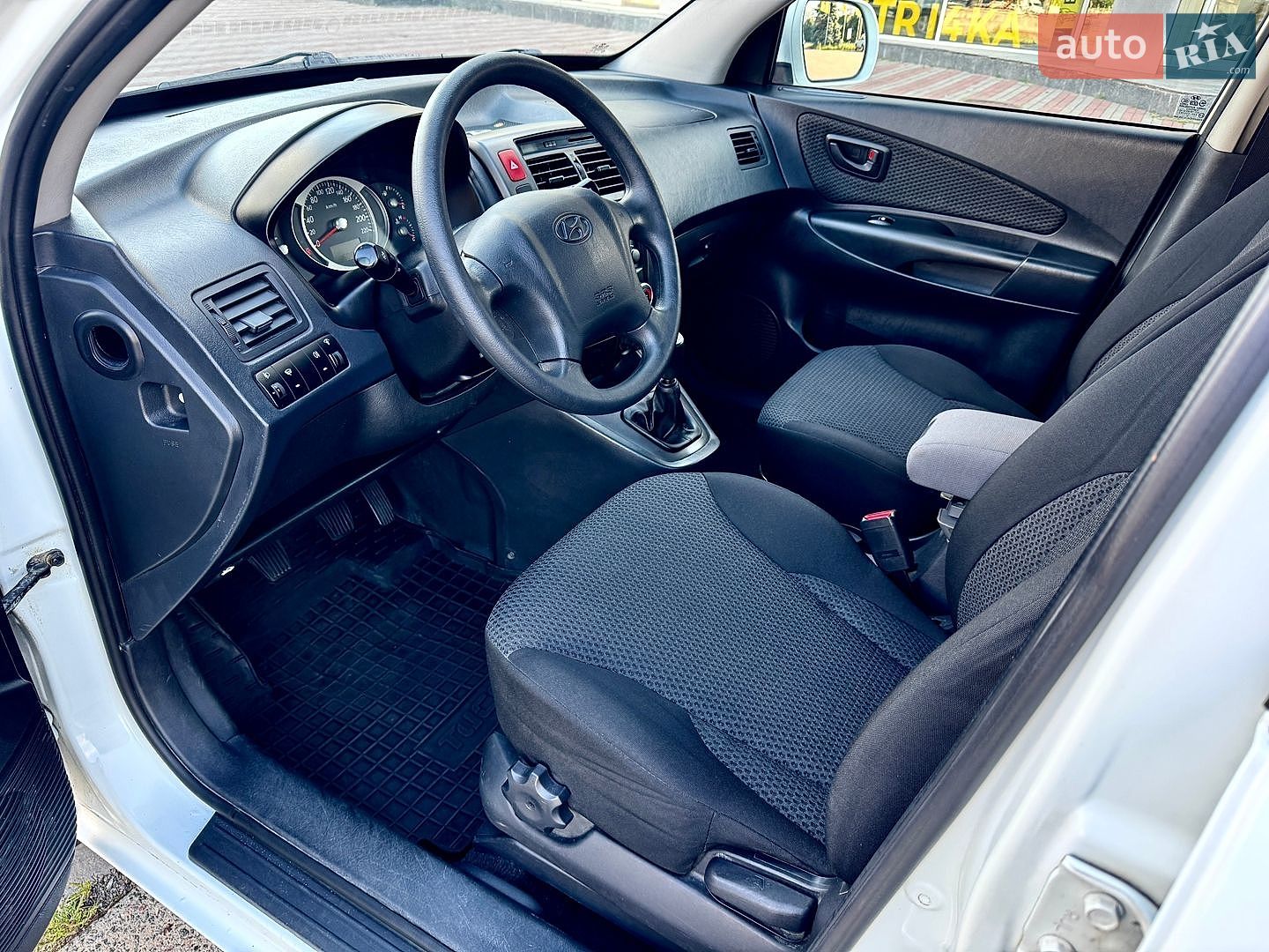 Hyundai Tucson 2013 VIN Y6LJM81BPEL212220 фото оголошення 7 з 19