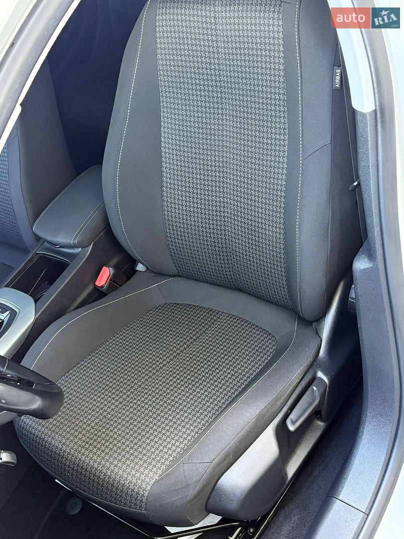 Peugeot 308 2021 VIN VF3LCYHZKMS174879 фото оголошення 64 з 99