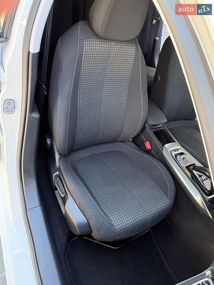Peugeot 308 2021 VIN VF3LCYHZKMS174879 фото оголошення 67 з 99