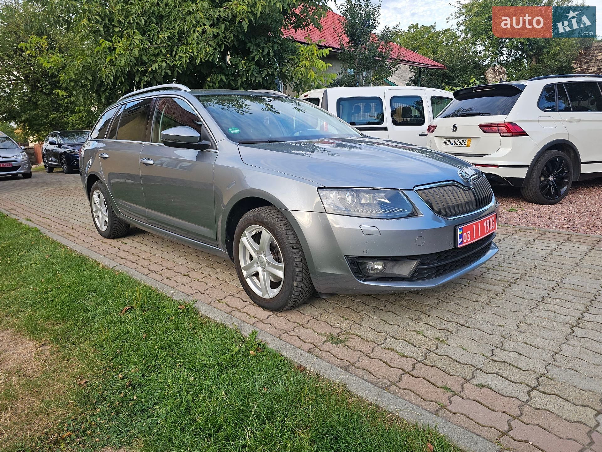 Skoda Octavia 2014 VIN TMBJJ7NE9D0033955 фото оголошення 4 з 47