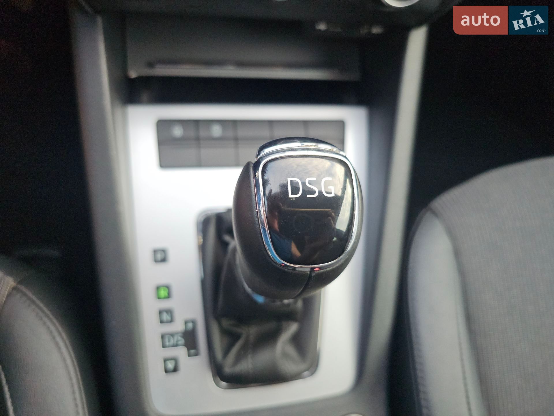 Skoda Octavia 2014 VIN TMBJJ7NE9D0033955 фото оголошення 8 з 56