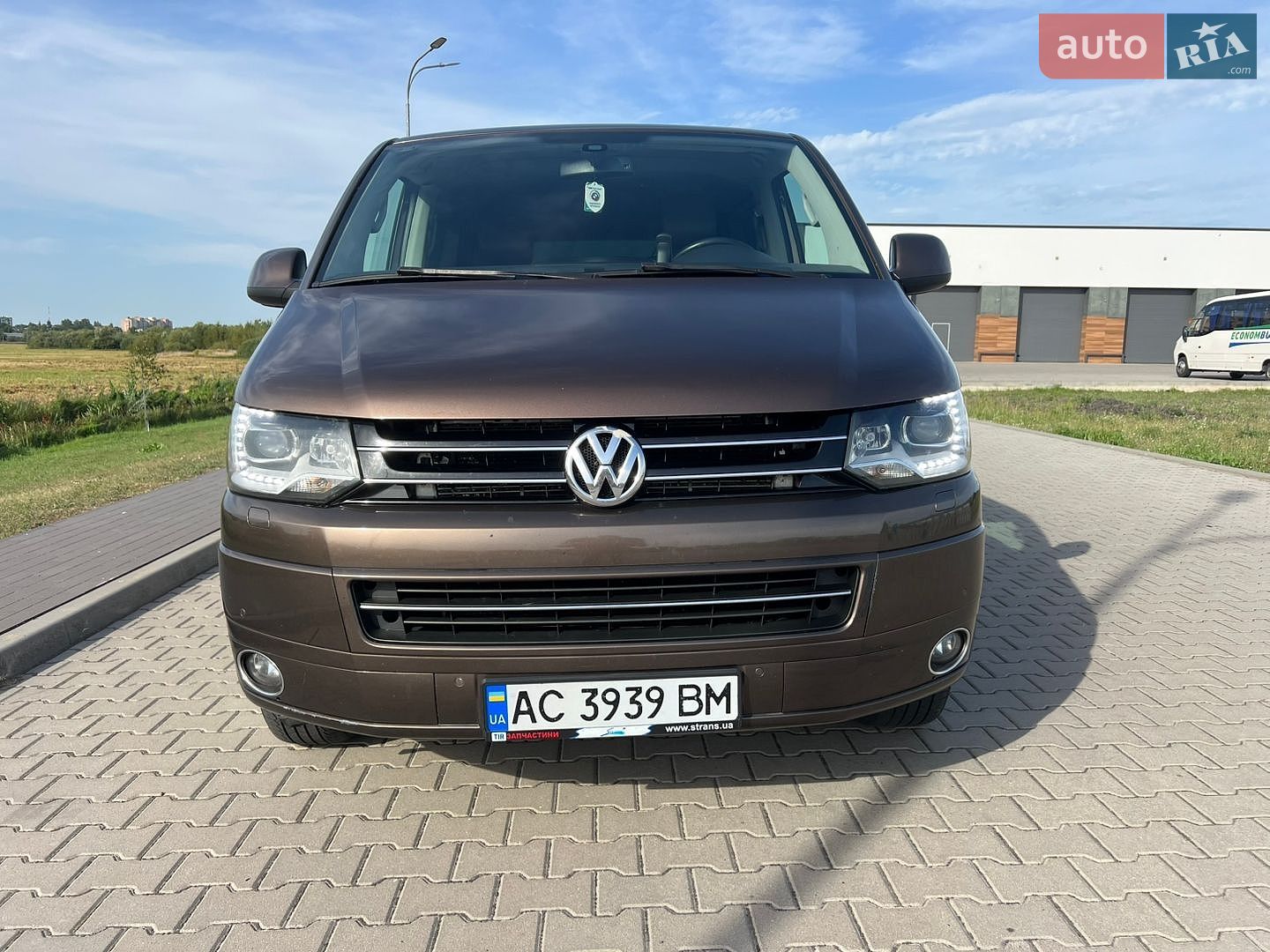 Volkswagen Multivan 2014 VIN WV2ZZZ7HZEH114226 фото оголошення 8 з 46