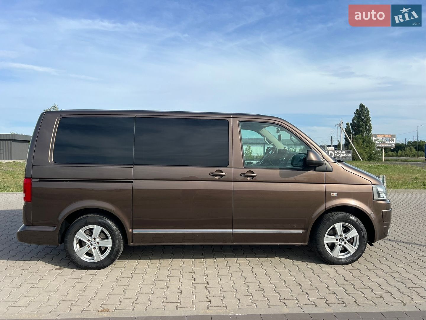 Volkswagen Multivan 2014 VIN WV2ZZZ7HZEH114226 фото оголошення 10 з 46