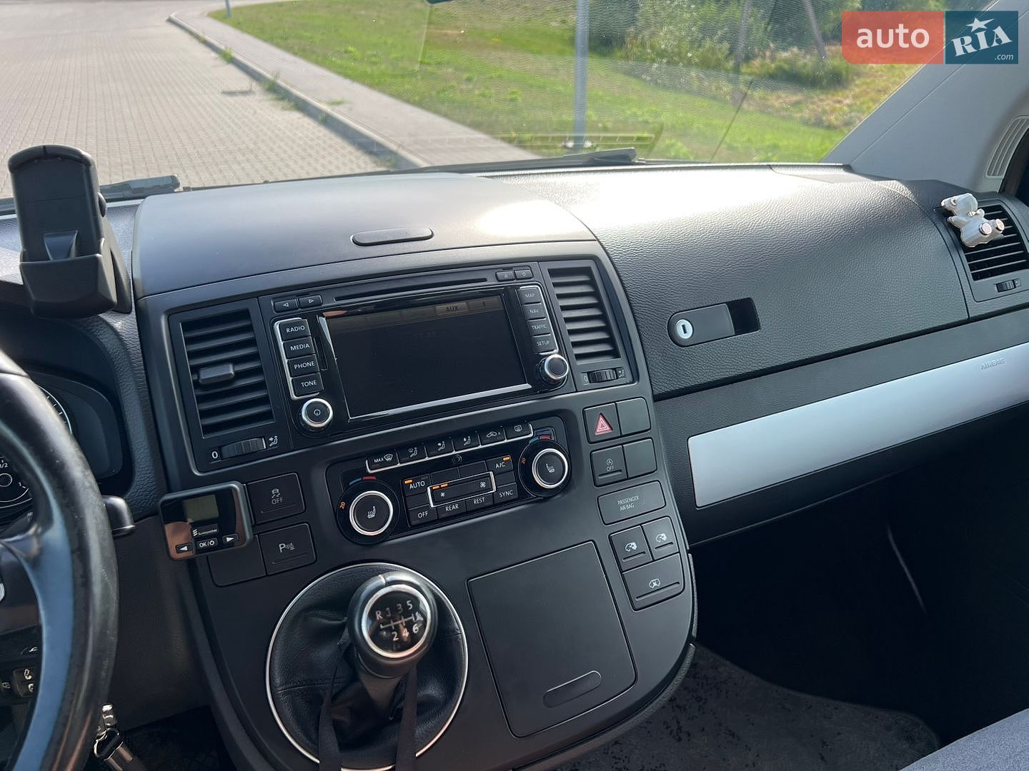 Volkswagen Multivan 2014 VIN WV2ZZZ7HZEH114226 фото оголошення 36 з 46