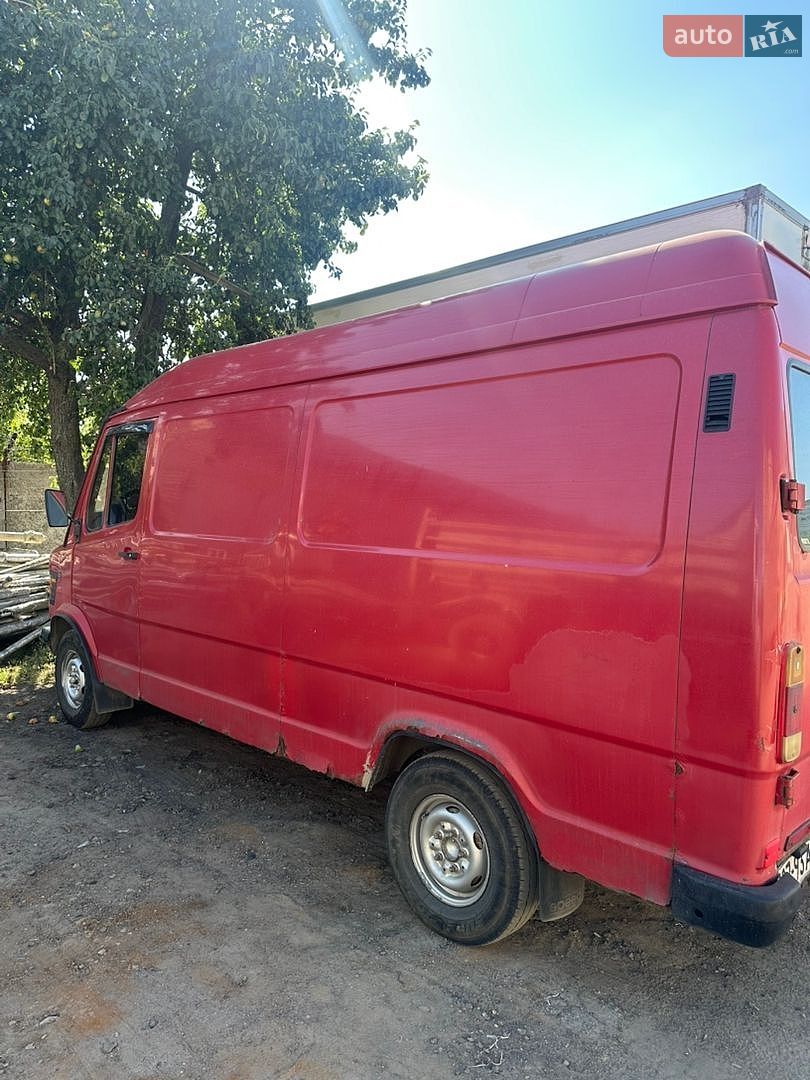 Mercedes-Benz T1 1992 VIN WDB601362PP288781 фото оголошення 4 з 12