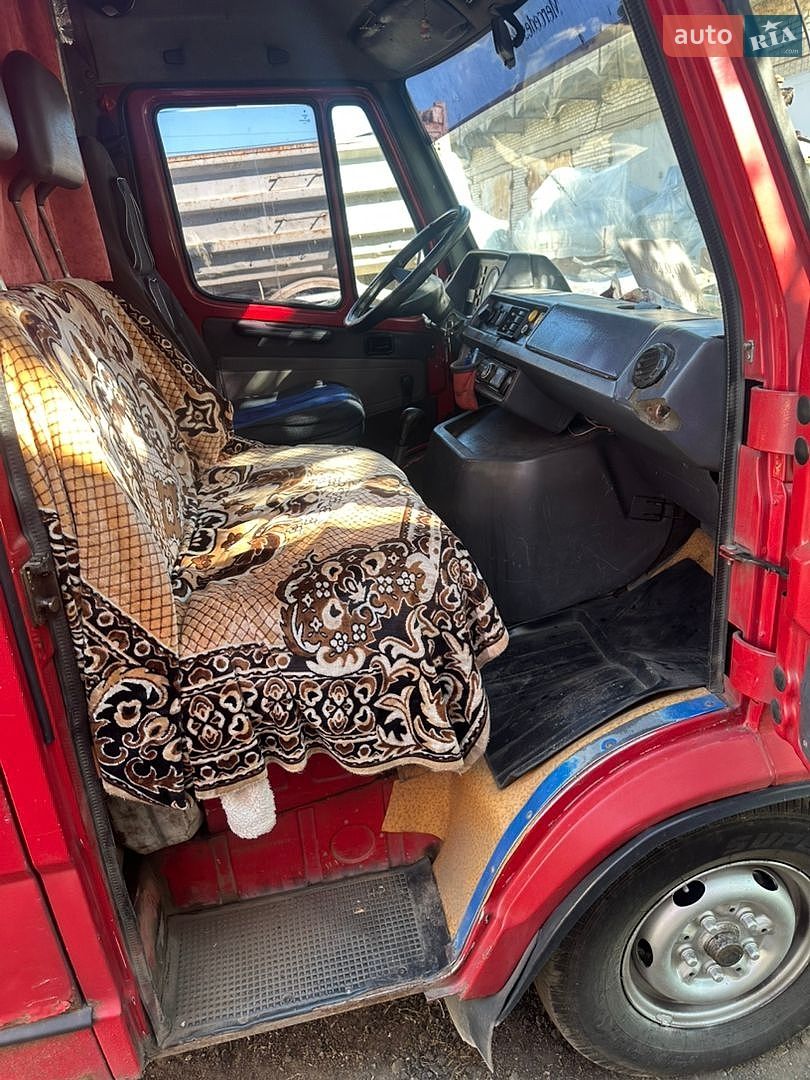 Mercedes-Benz T1 1992 VIN WDB601362PP288781 фото оголошення 6 з 12